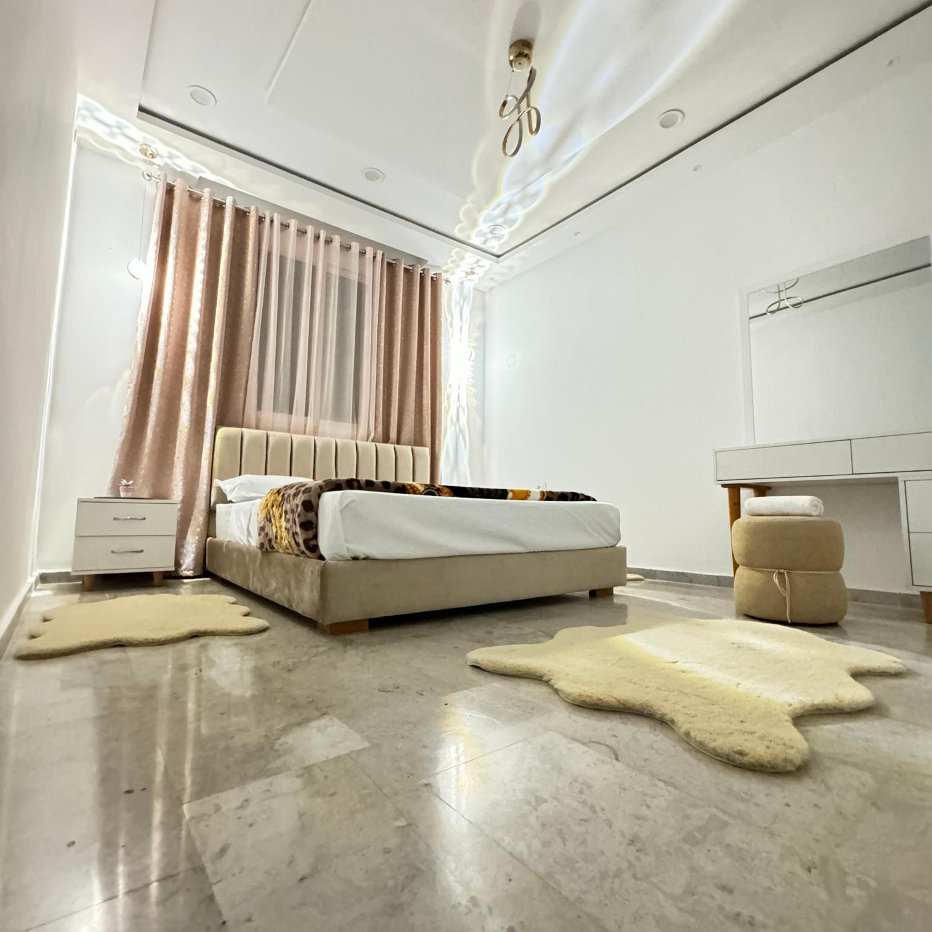 Appartement 2 Chambres avec Balcon et Terrasse