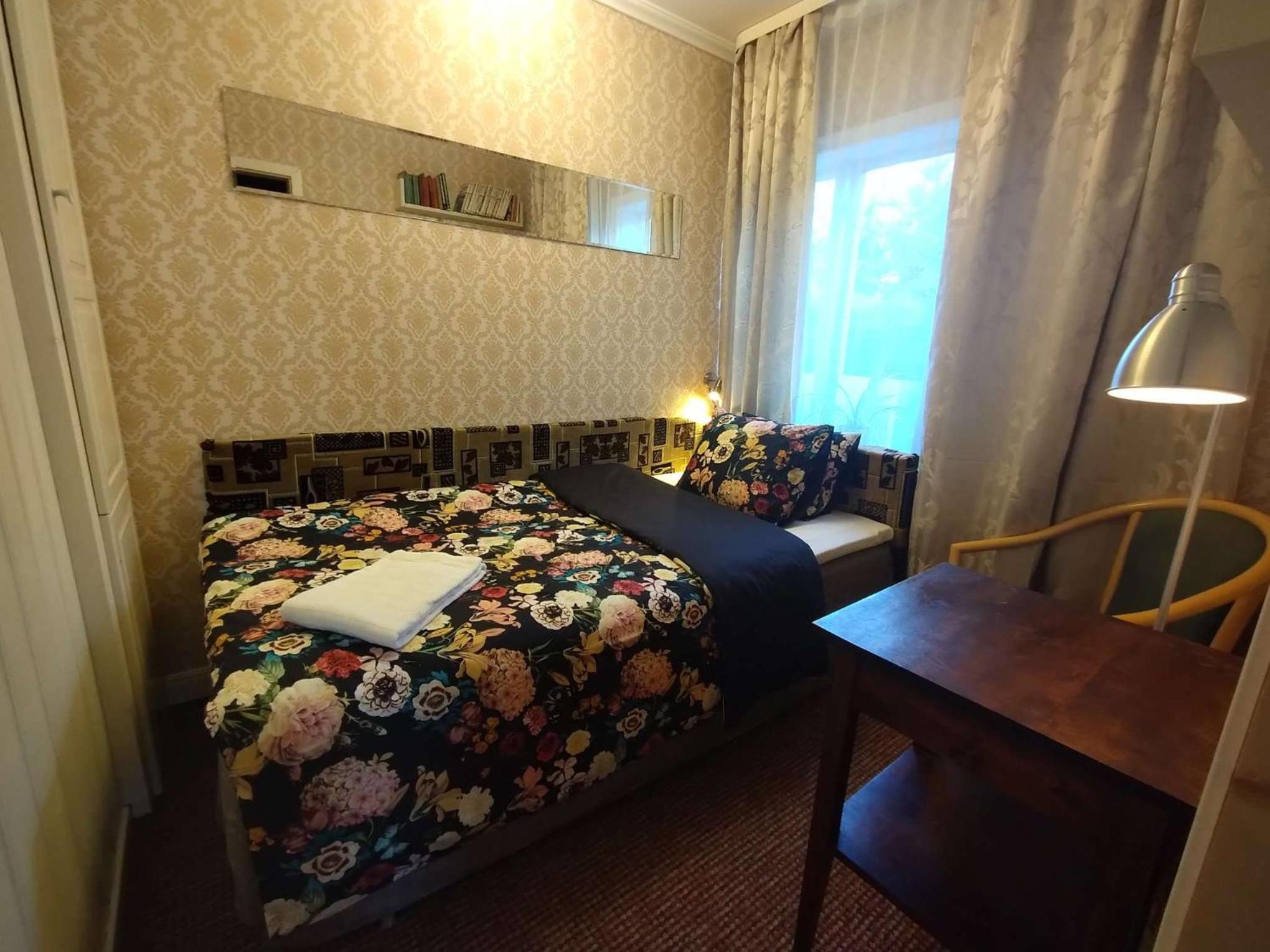 Single Room photo 3