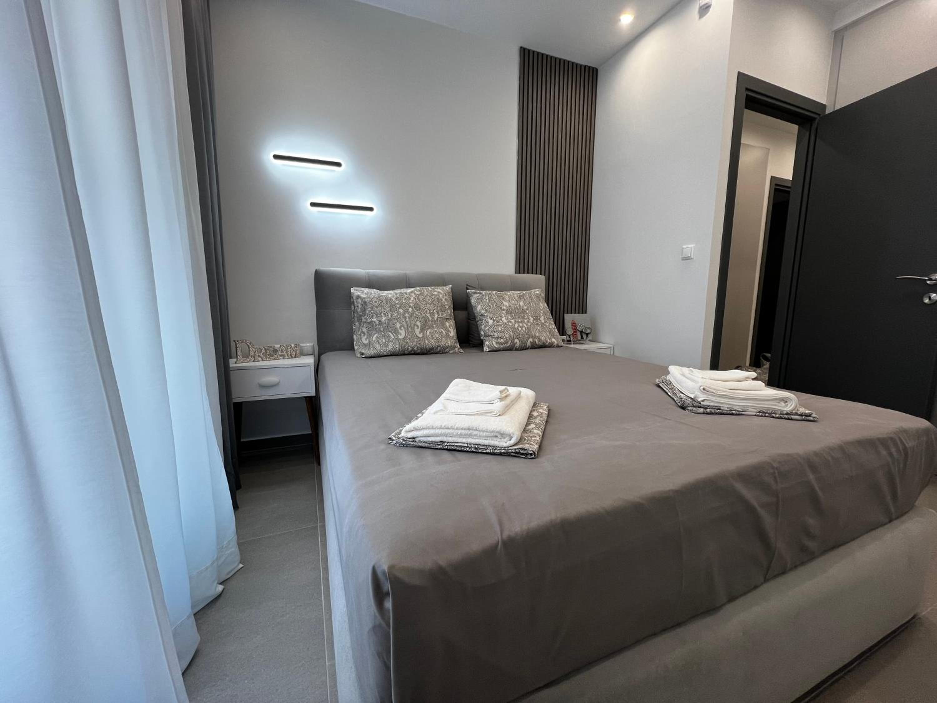 Apartment with Balcony