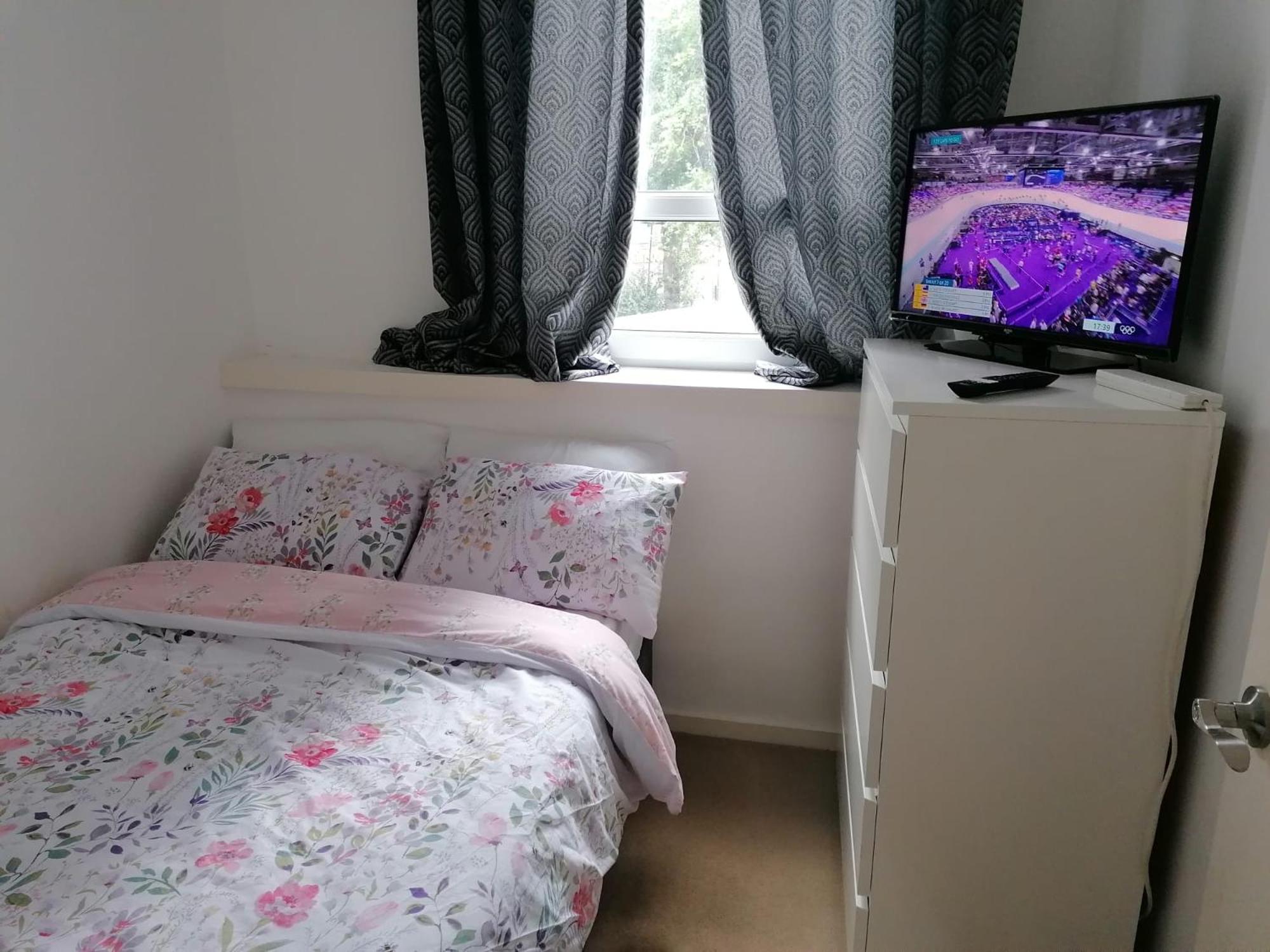 Double Room with Shared Bathroom