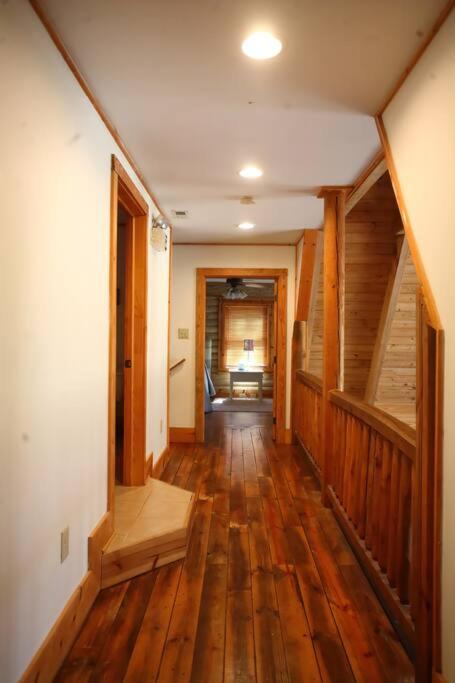 Four-Bedroom House photo 2