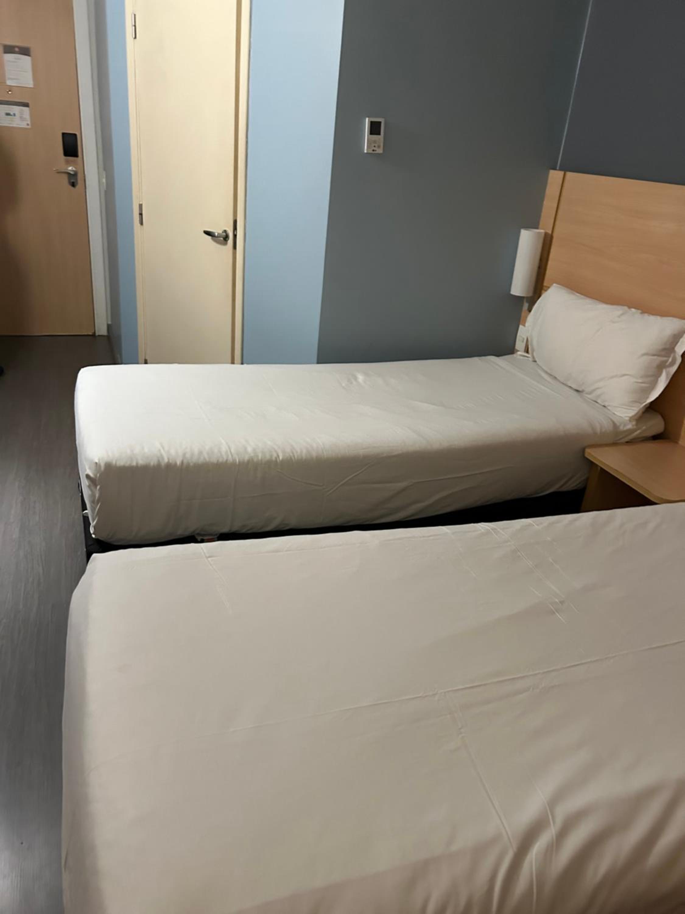 Standard Room with Two Single Beds photo 3