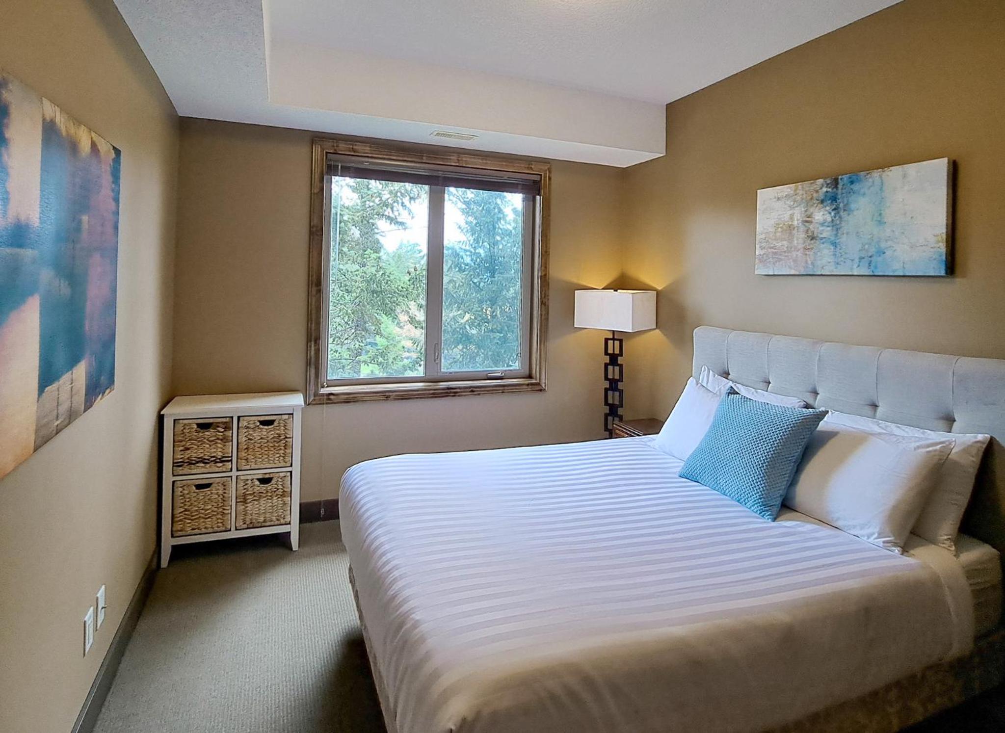 Two-Bedroom Apartment with Balcony photo 1