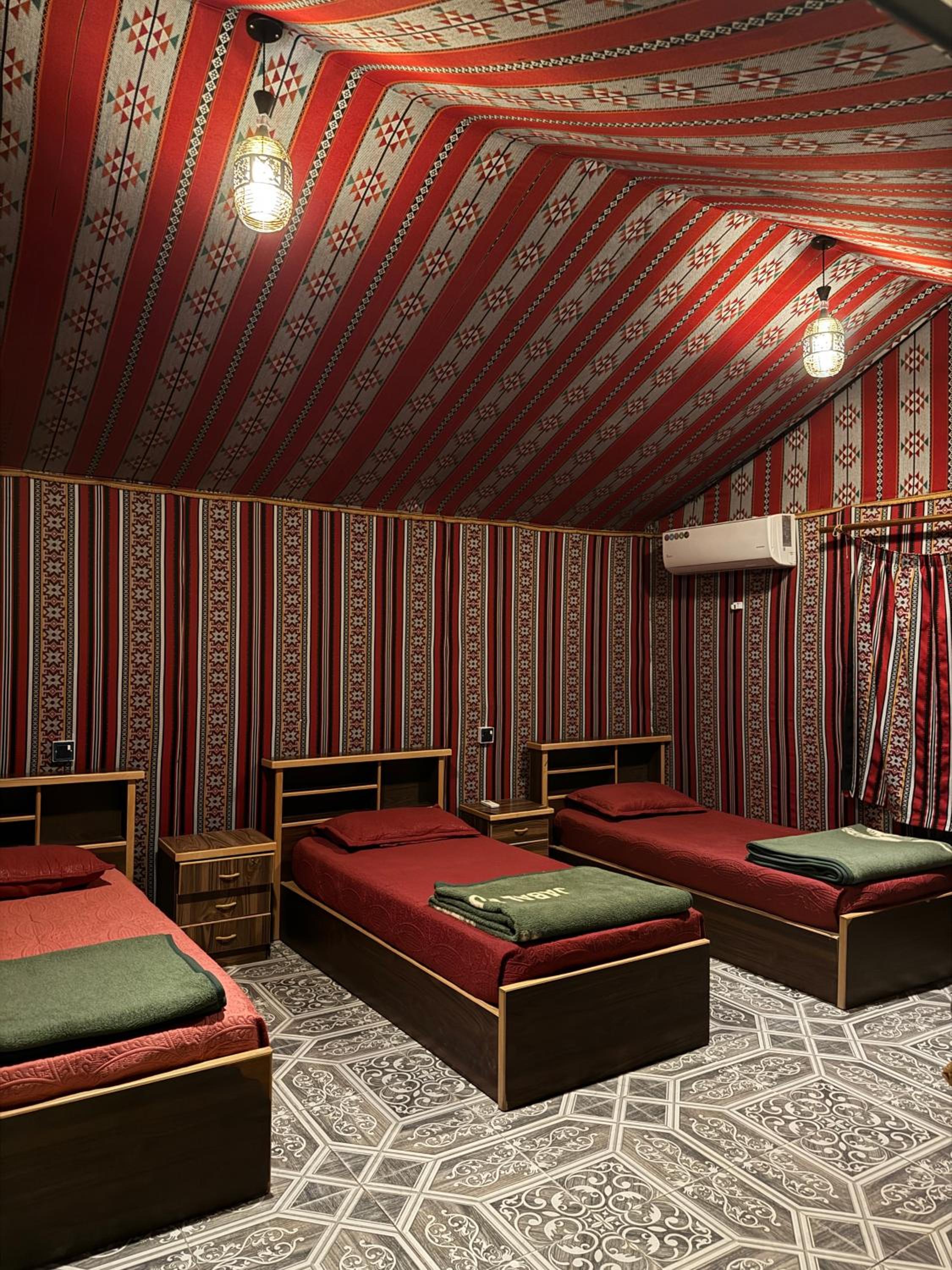 Triple Room with Terrace photo 1