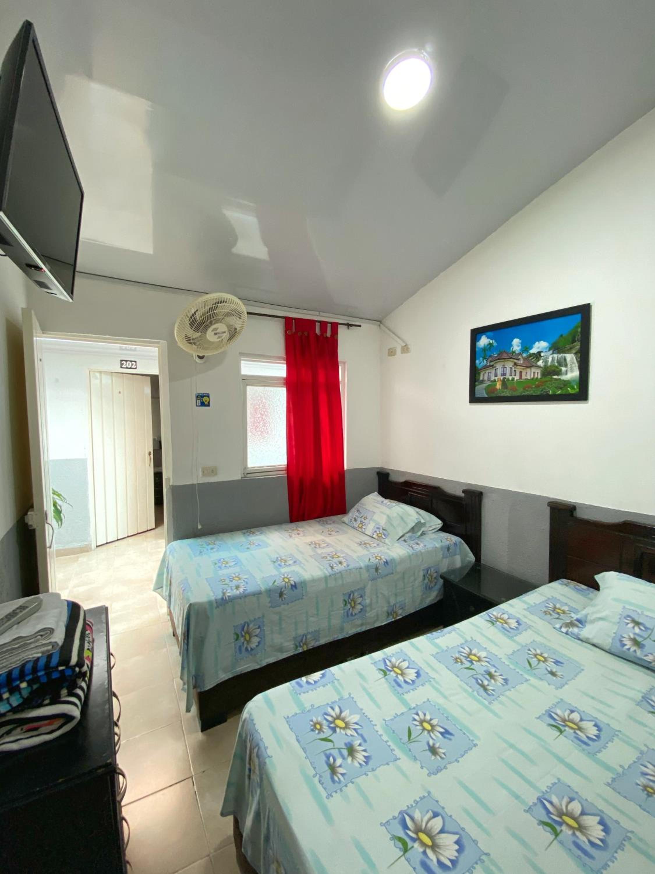 Economy Twin Room