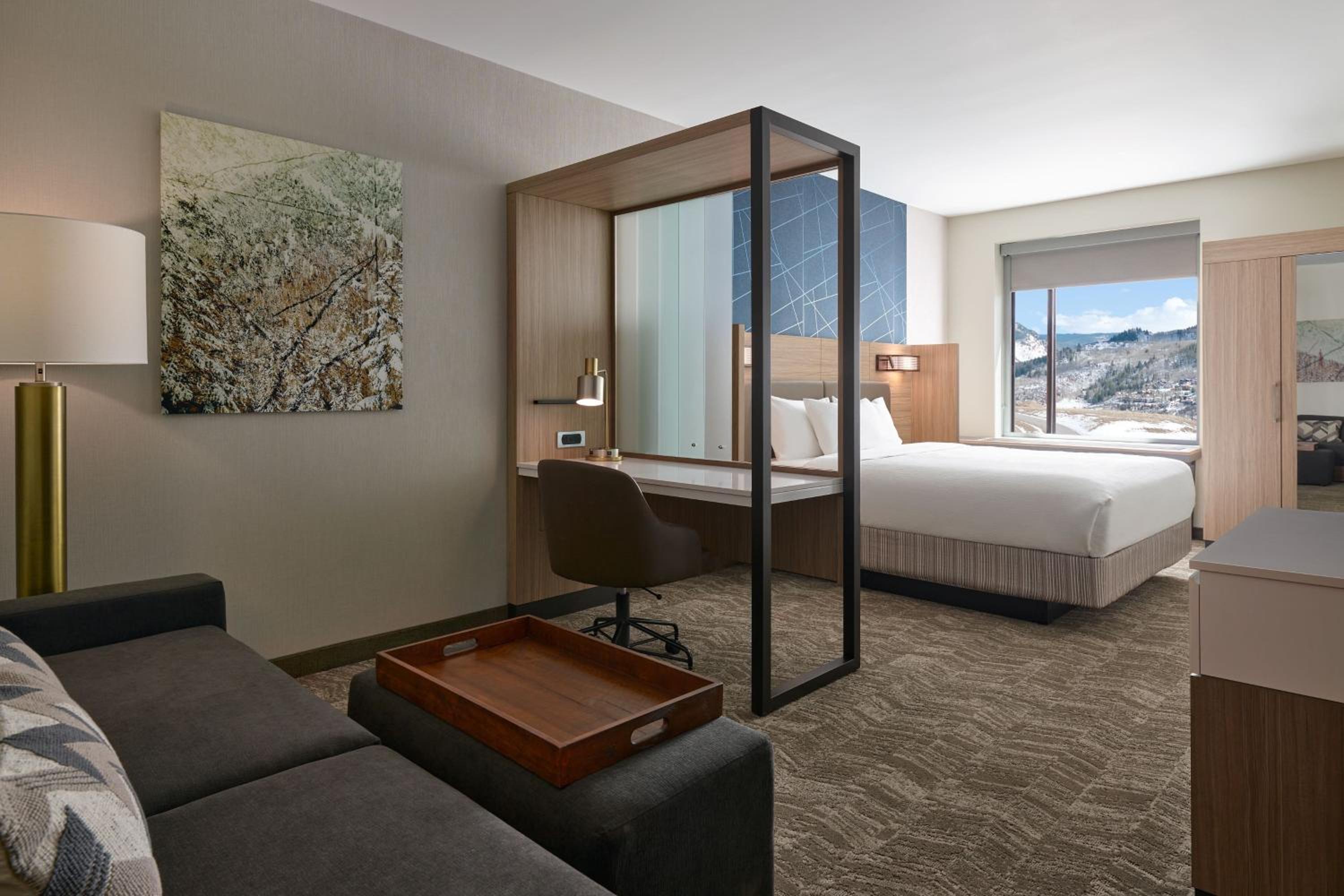 King Suite with Sofa Bed and Mountain View - Top Floor photo 2