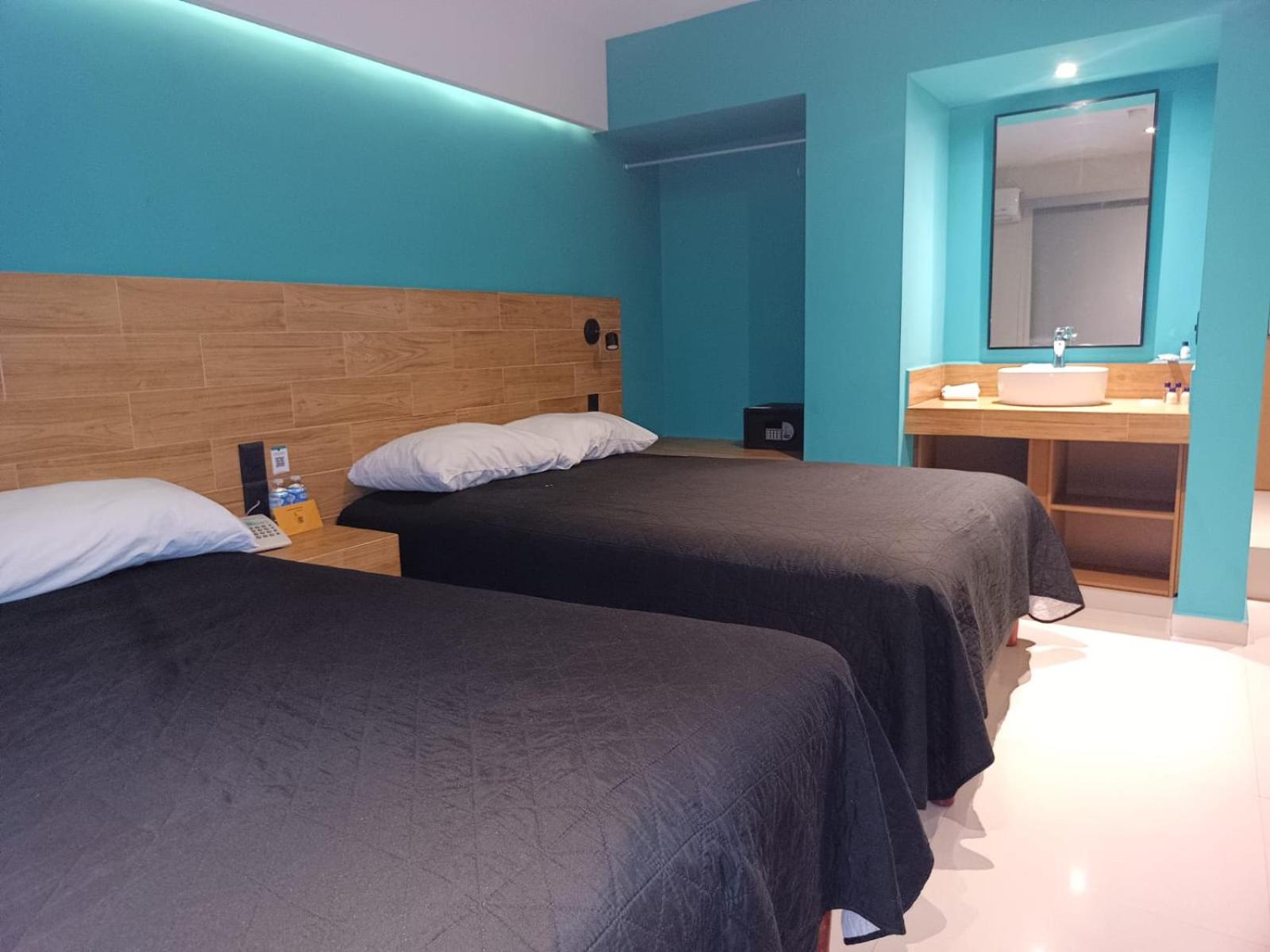 Deluxe Double Room - Photo 41