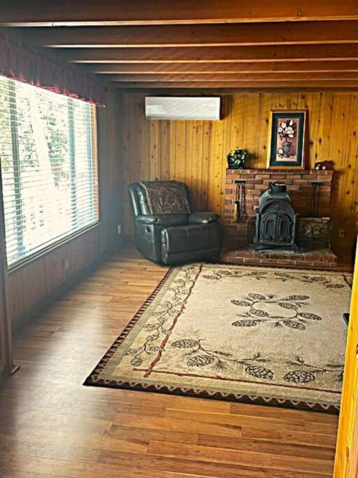 Two-Bedroom House photo 1