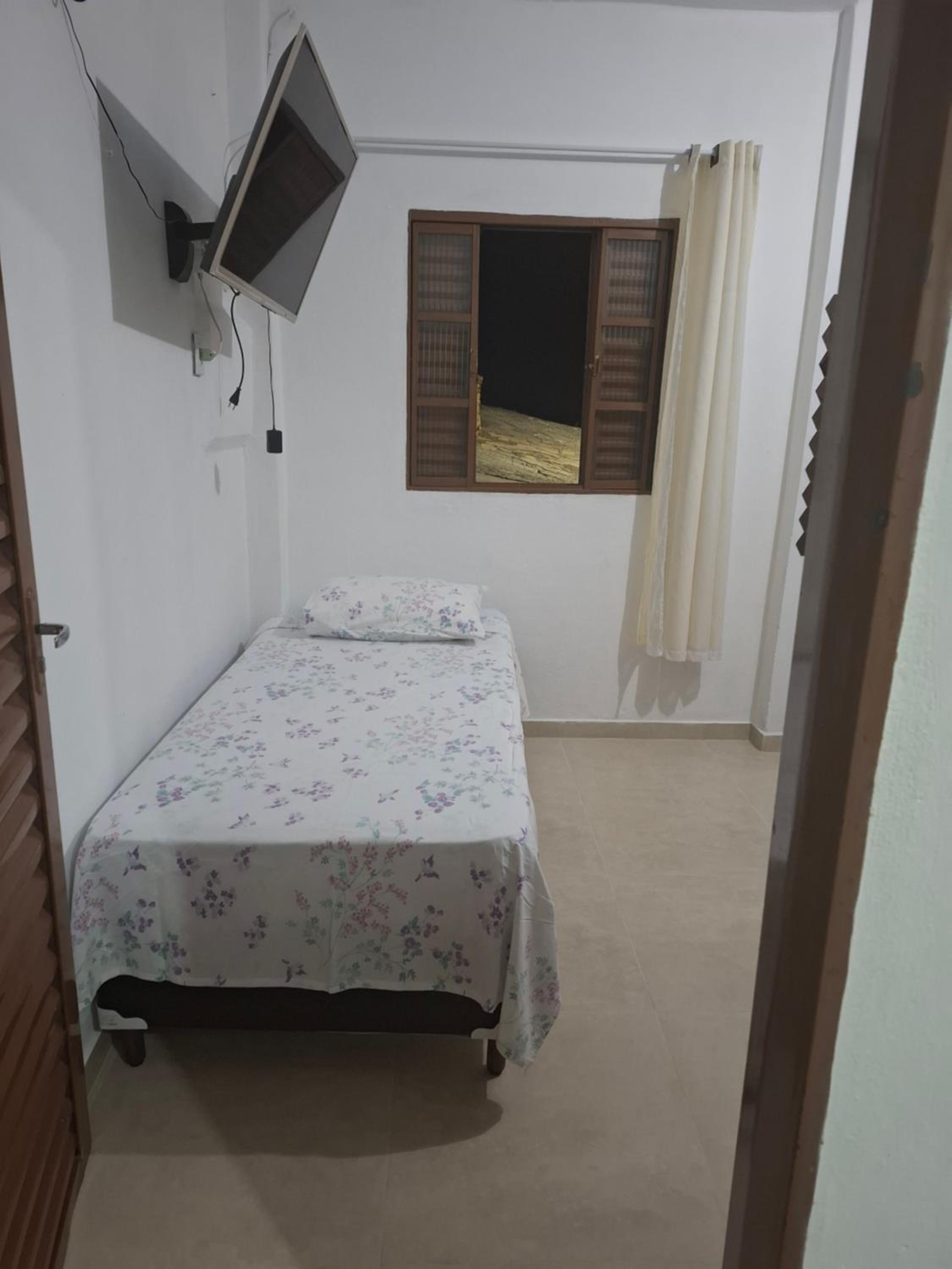 One-Bedroom House photo 3