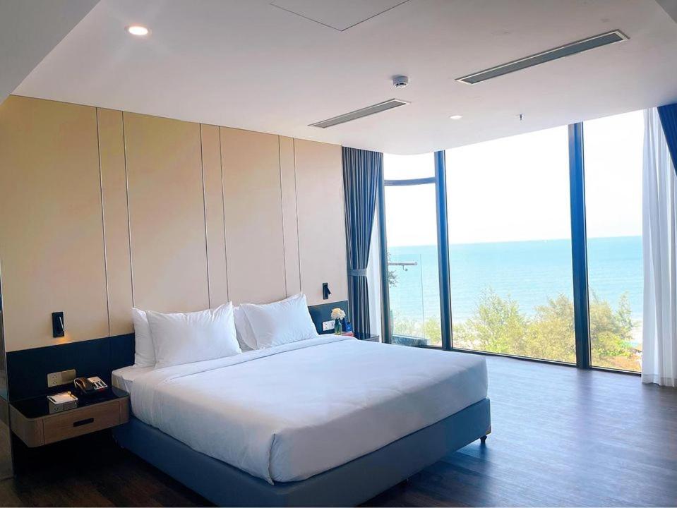 King Room with Sea View photo 2