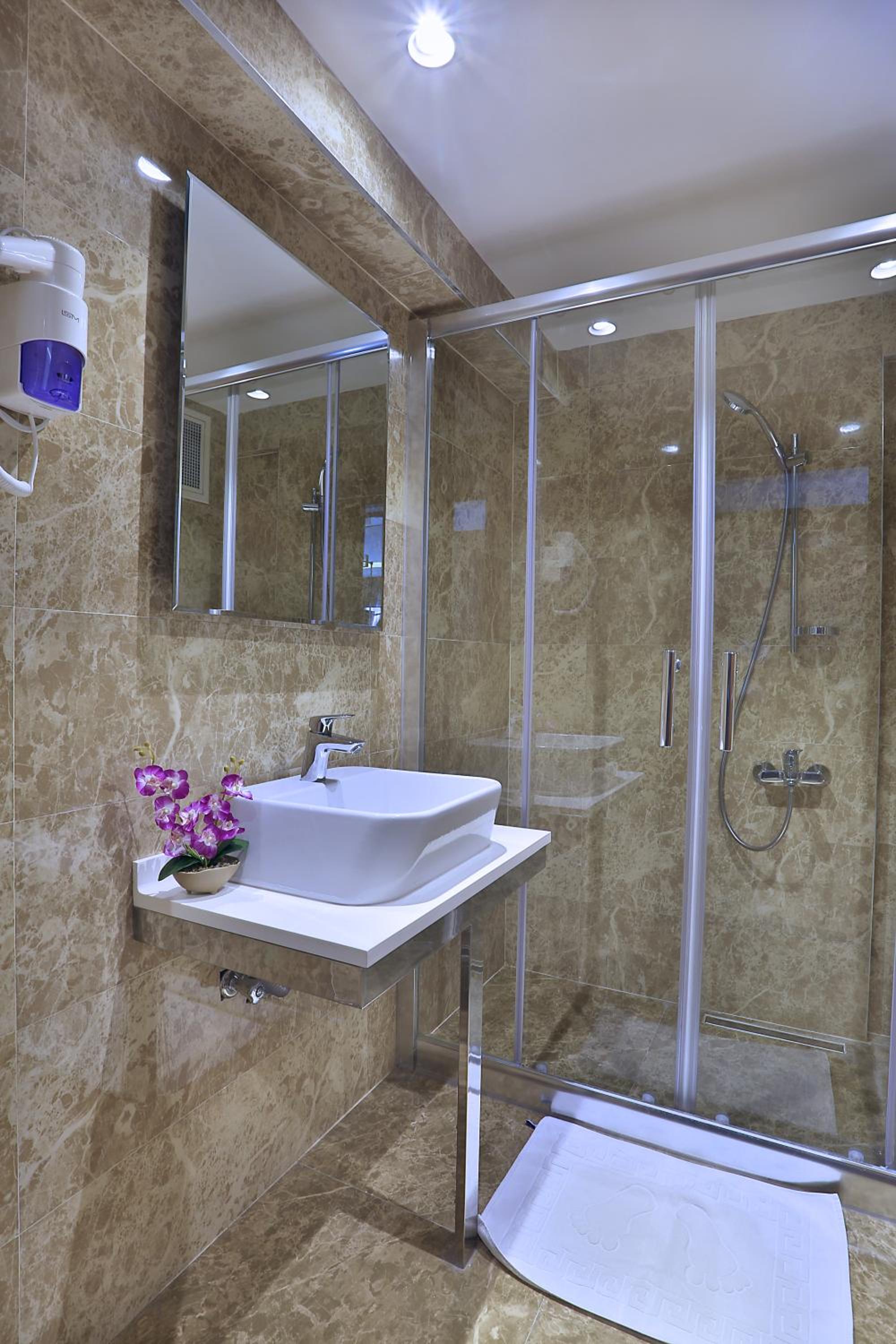 Available room