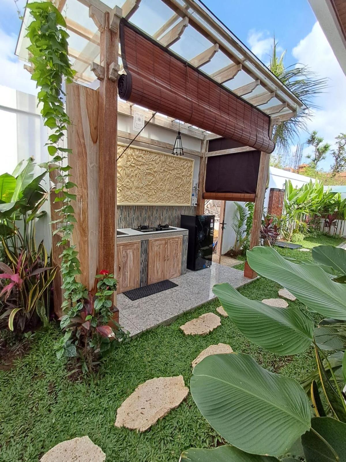 Three-Bedroom Villa photo 2