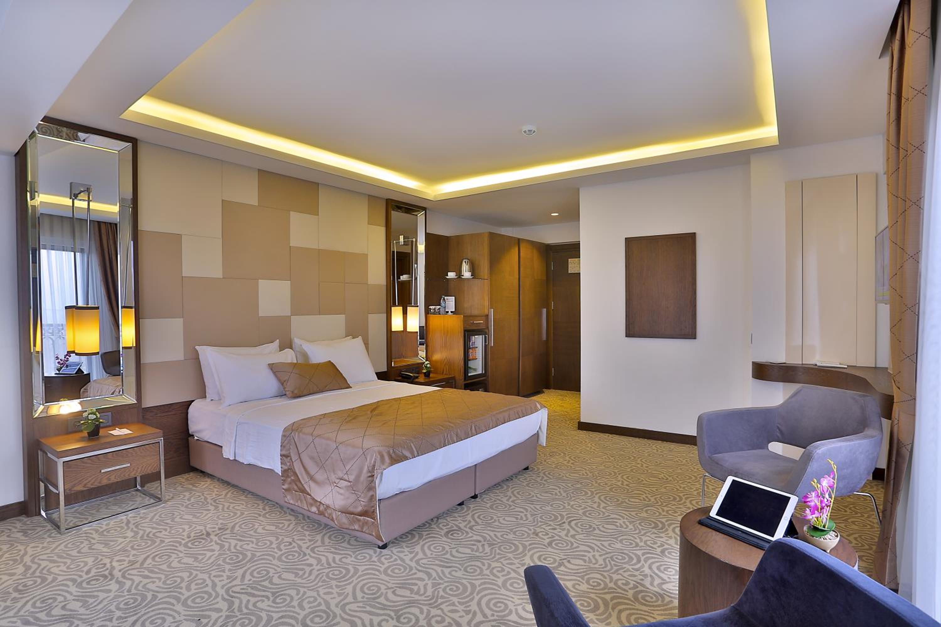 Available room