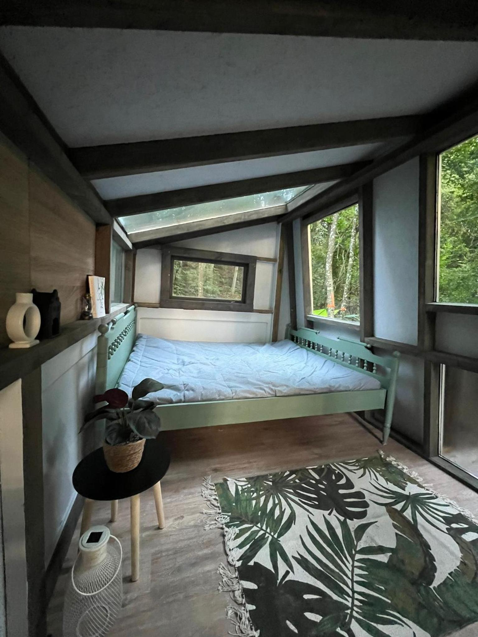 One-Bedroom House photo 1