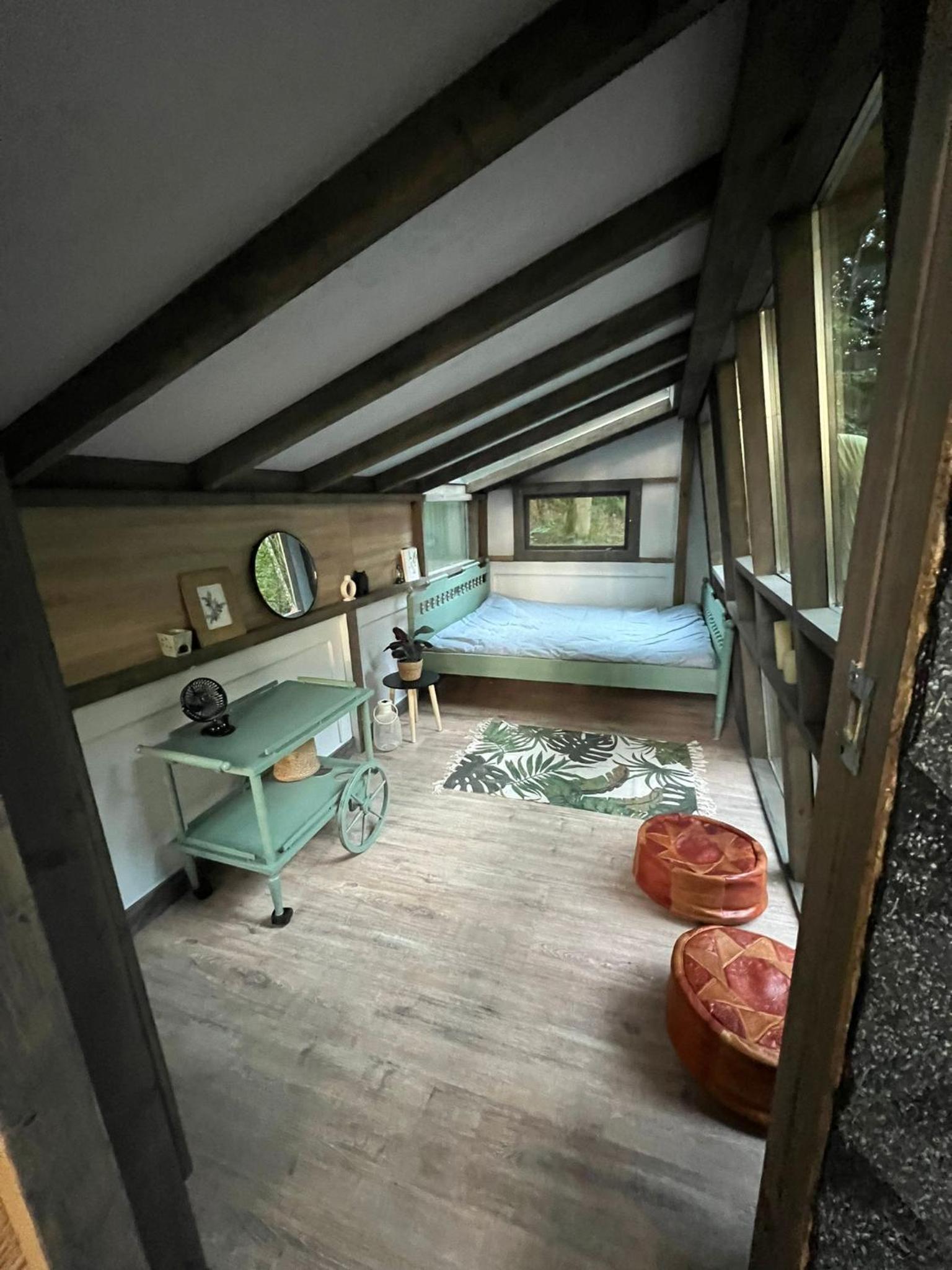 One-Bedroom House photo 2