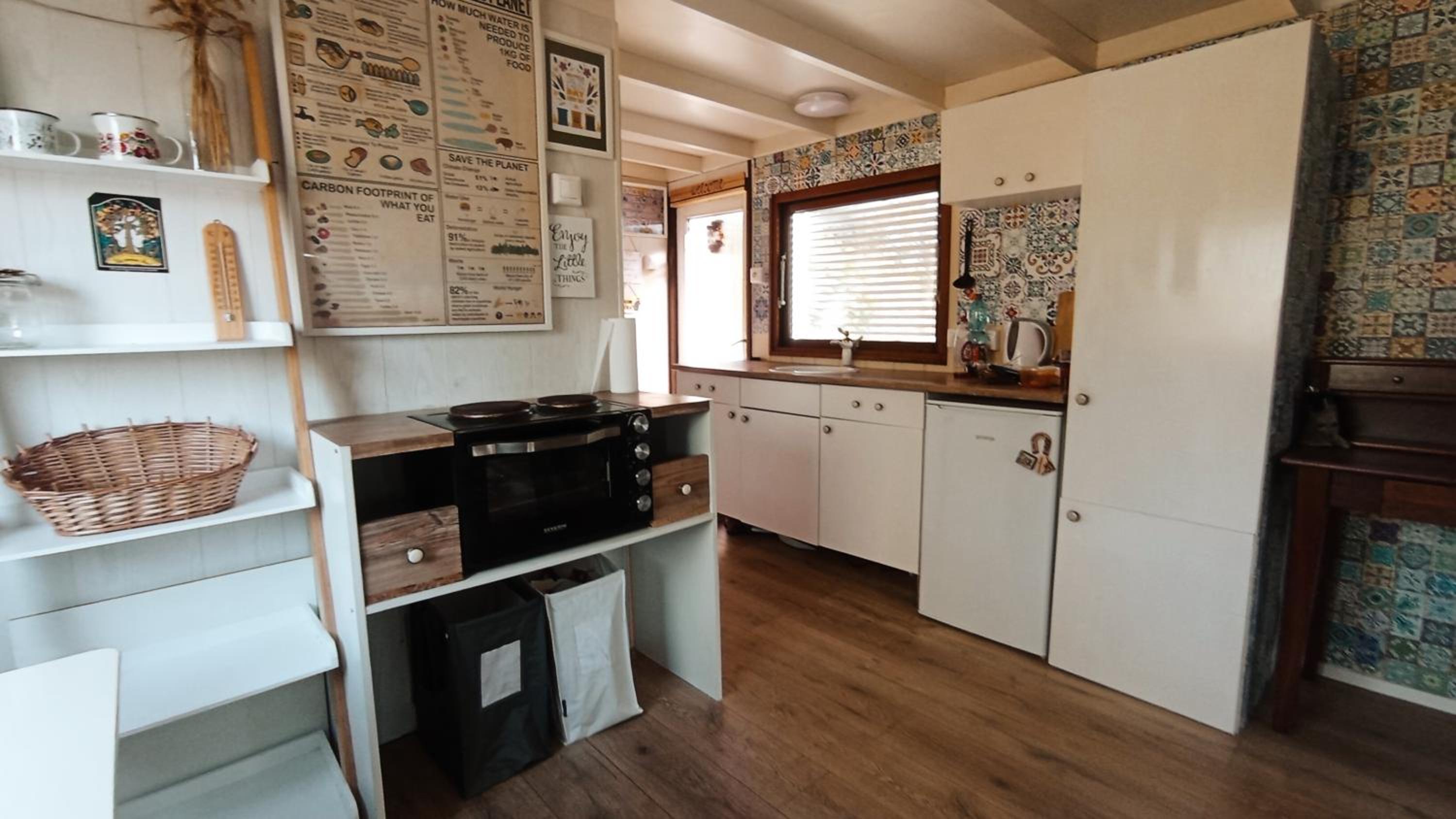 One-Bedroom House photo 2