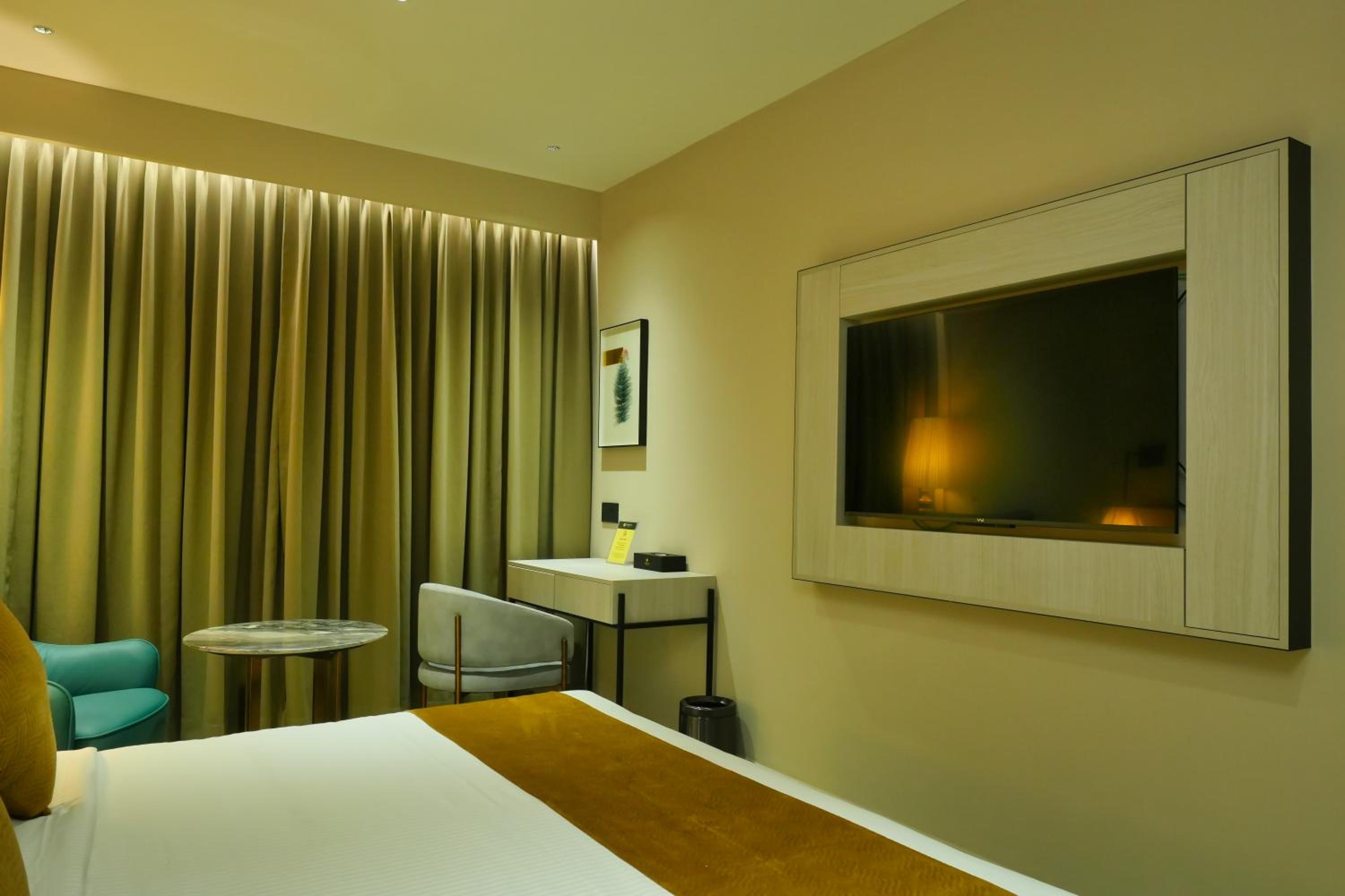 Deluxe Double Room photo 2