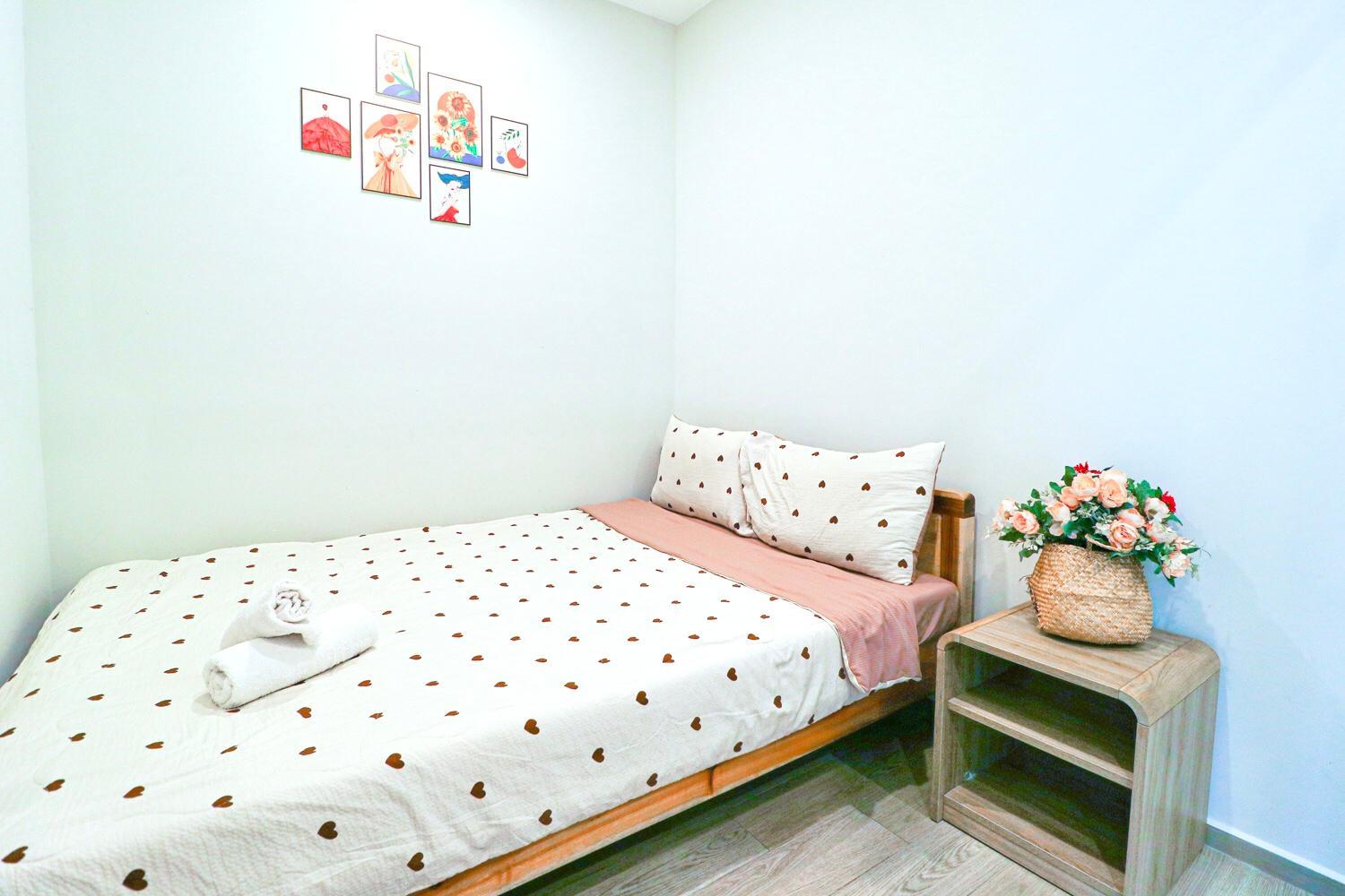 Two-Bedroom Apartment - Photo 11