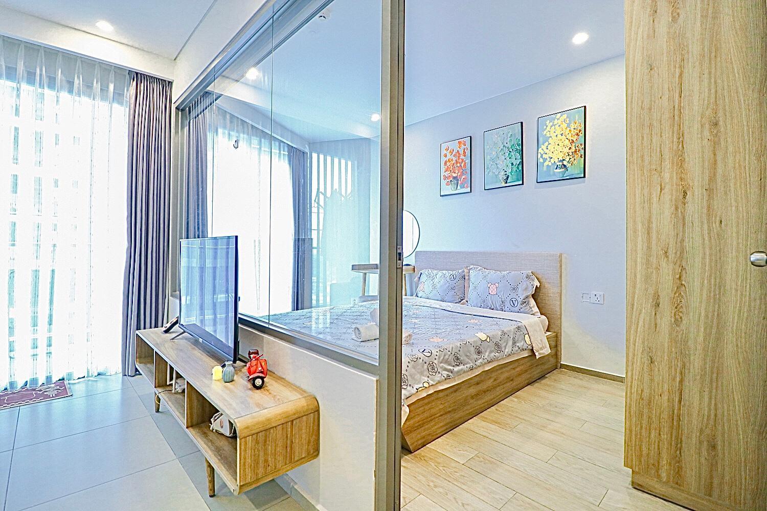 Two-Bedroom Apartment - Photo 2
