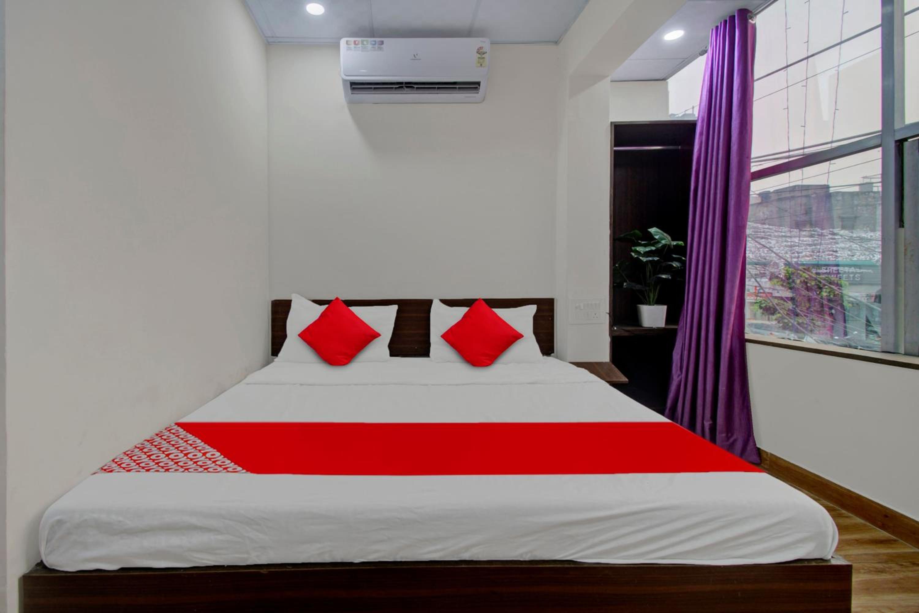 Classic Triple Room