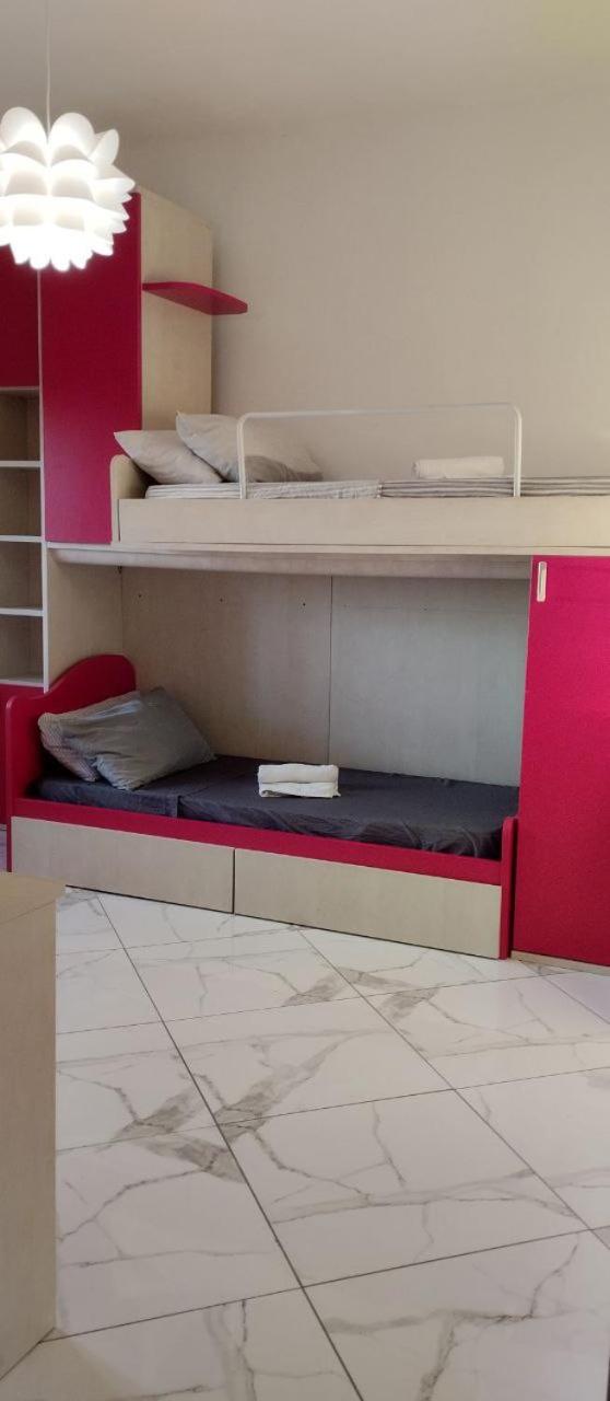 Two-Bedroom Apartment photo 2
