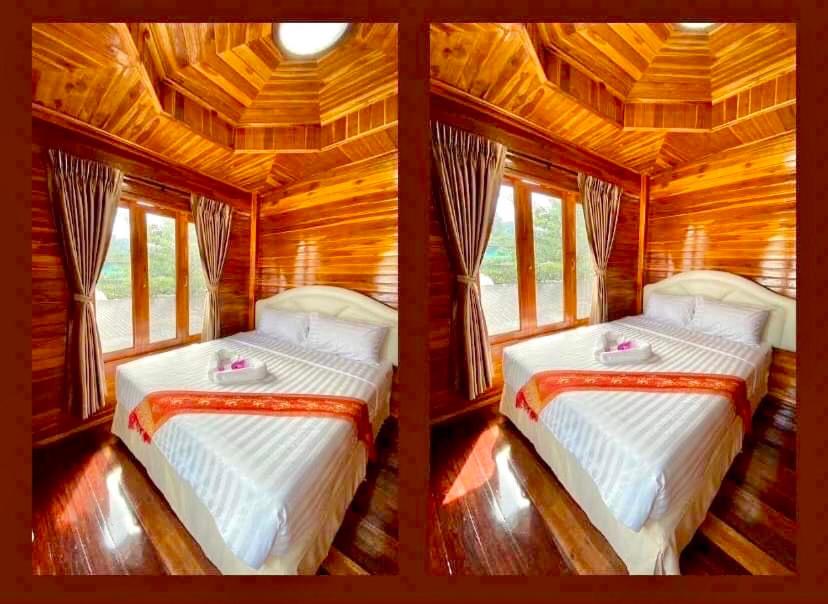 Quadruple Room with Balcony