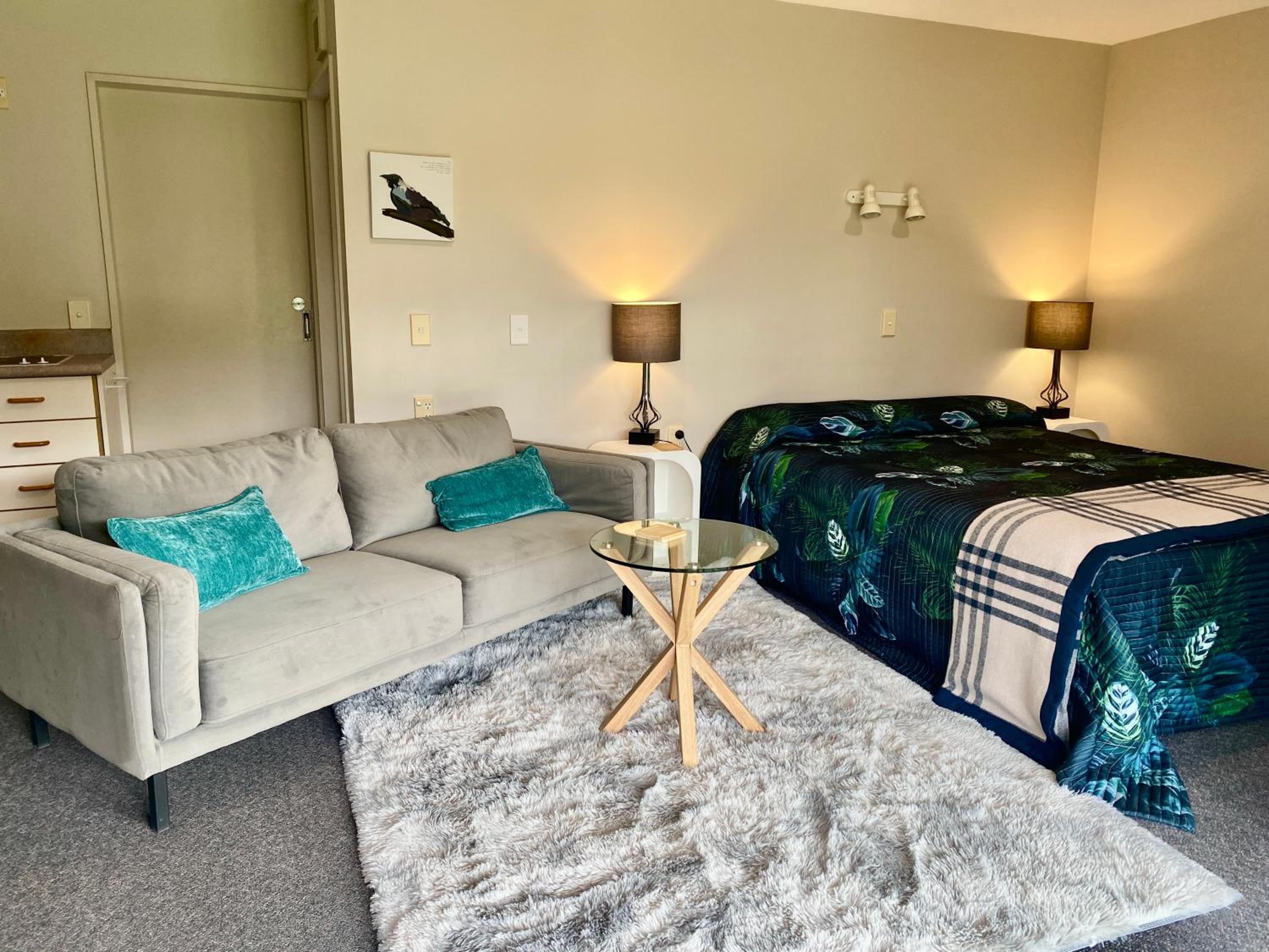 One-Bedroom Suite photo 2
