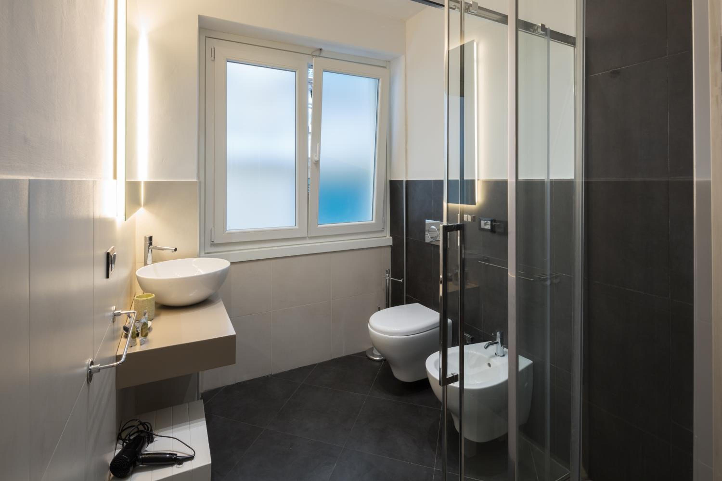 Deluxe Double or Twin Room photo 2
