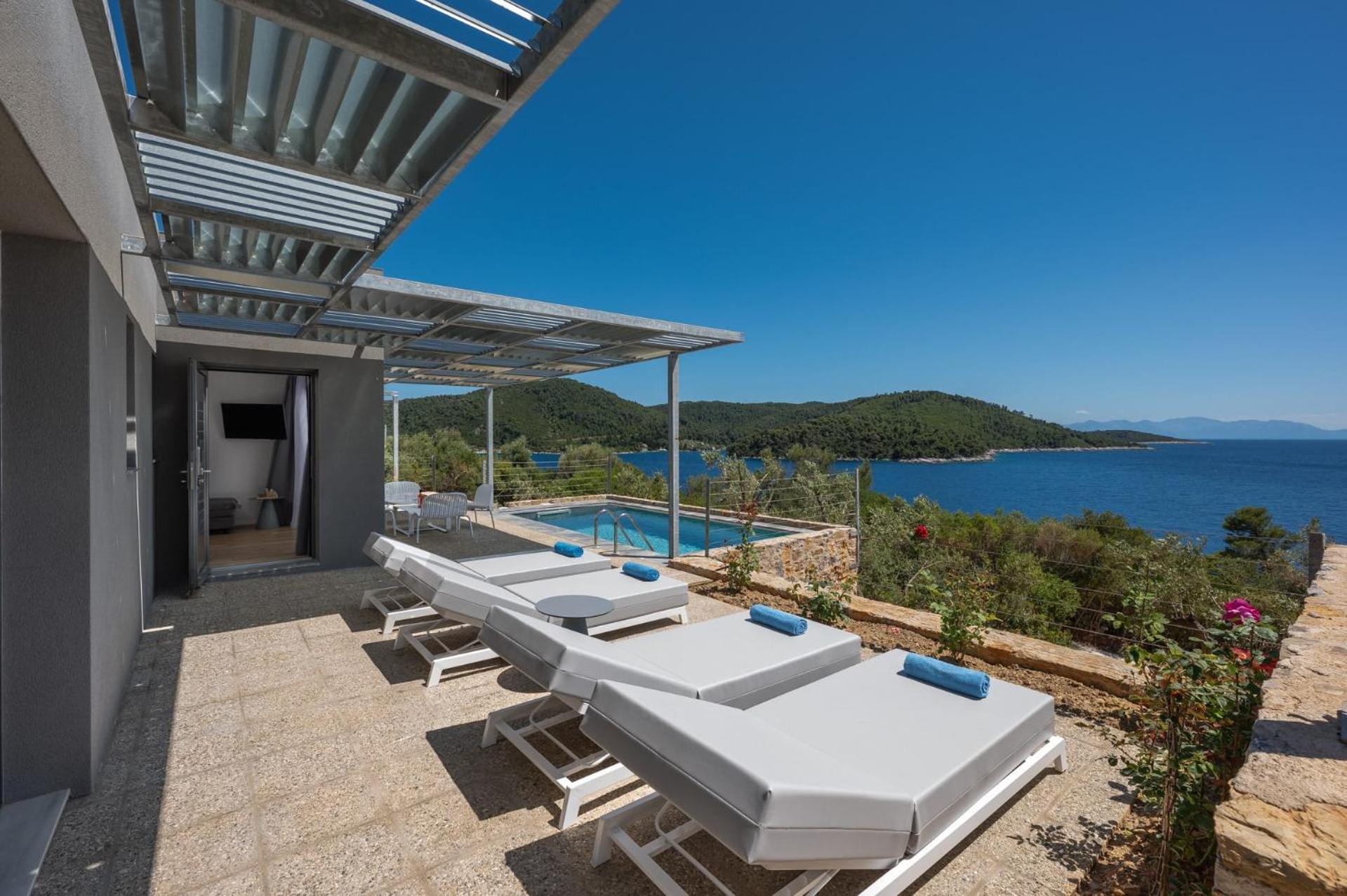 Presidential 2 Bedroom 1 Level Panoramic Sea View Pool Villa photo 2
