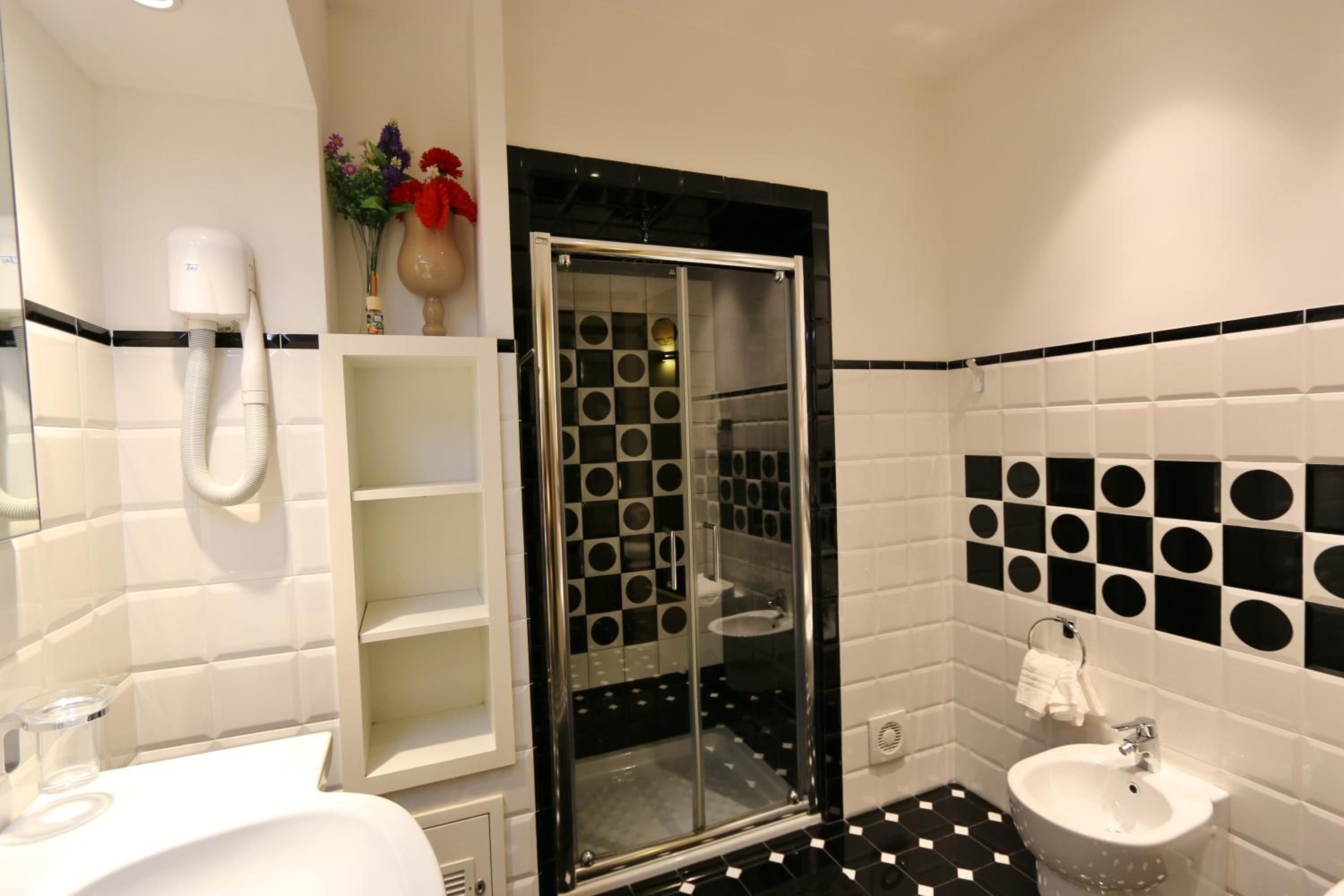 Suite photo 2