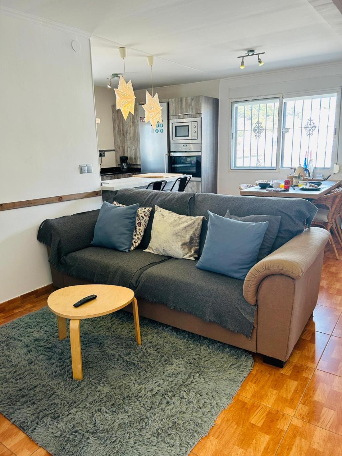 Apartamento de una habitación con vista.