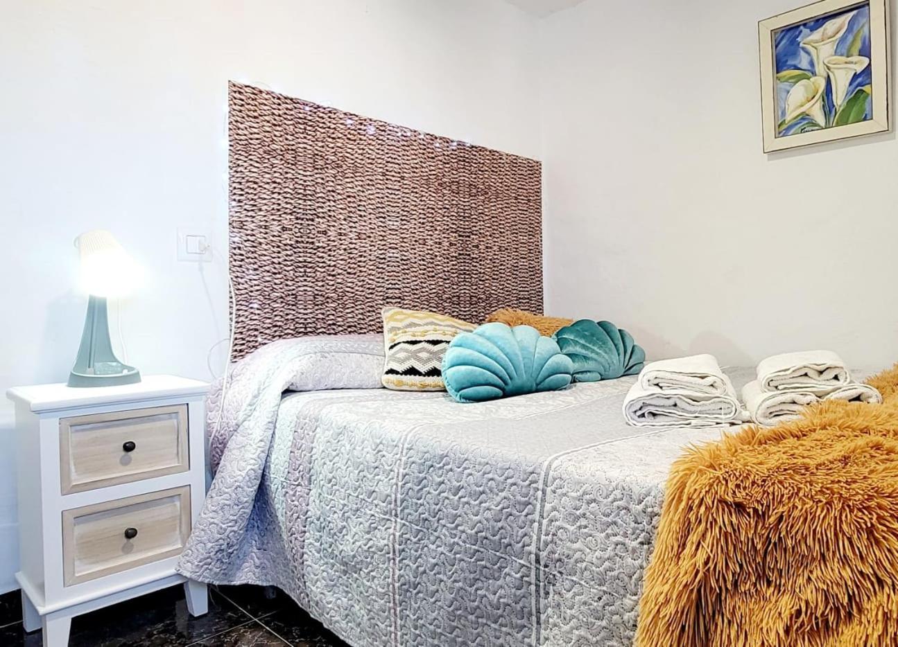 Two-Bedroom Apartment with Balcony and Terrace photo 2
