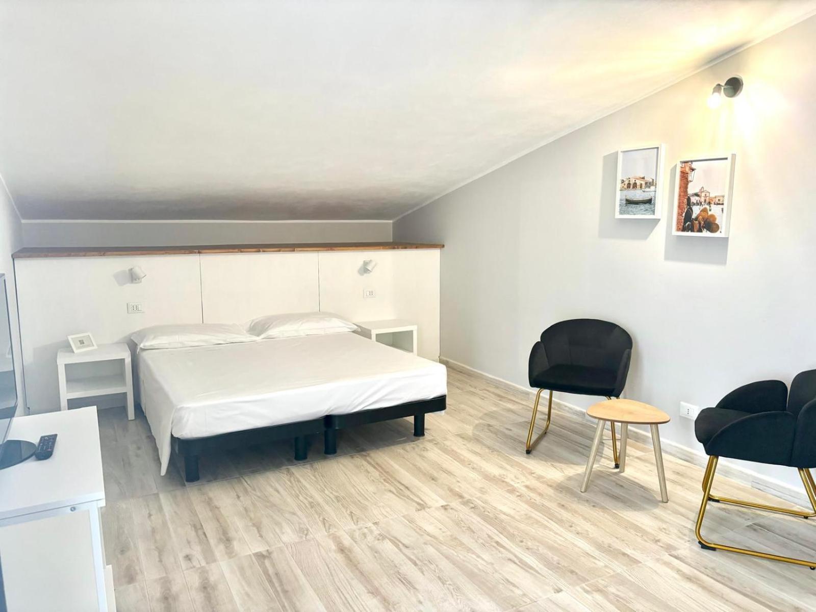 Deluxe Triple Room