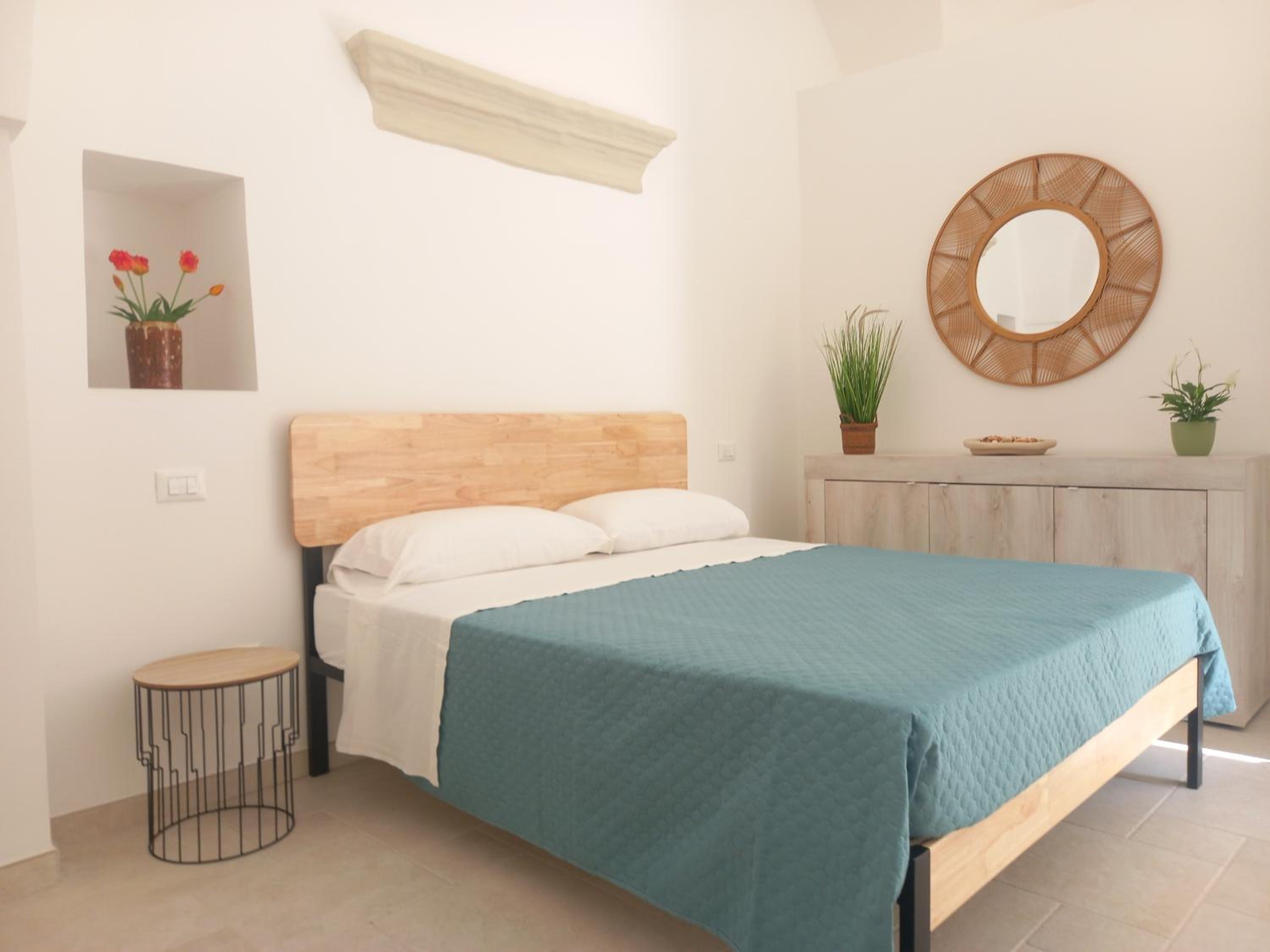 One-Bedroom House photo 1