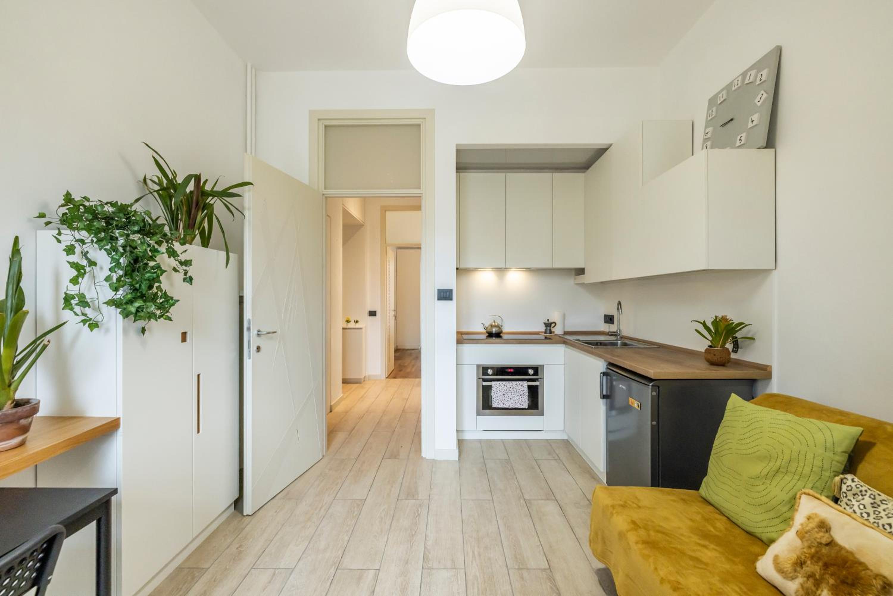 One-Bedroom Apartment