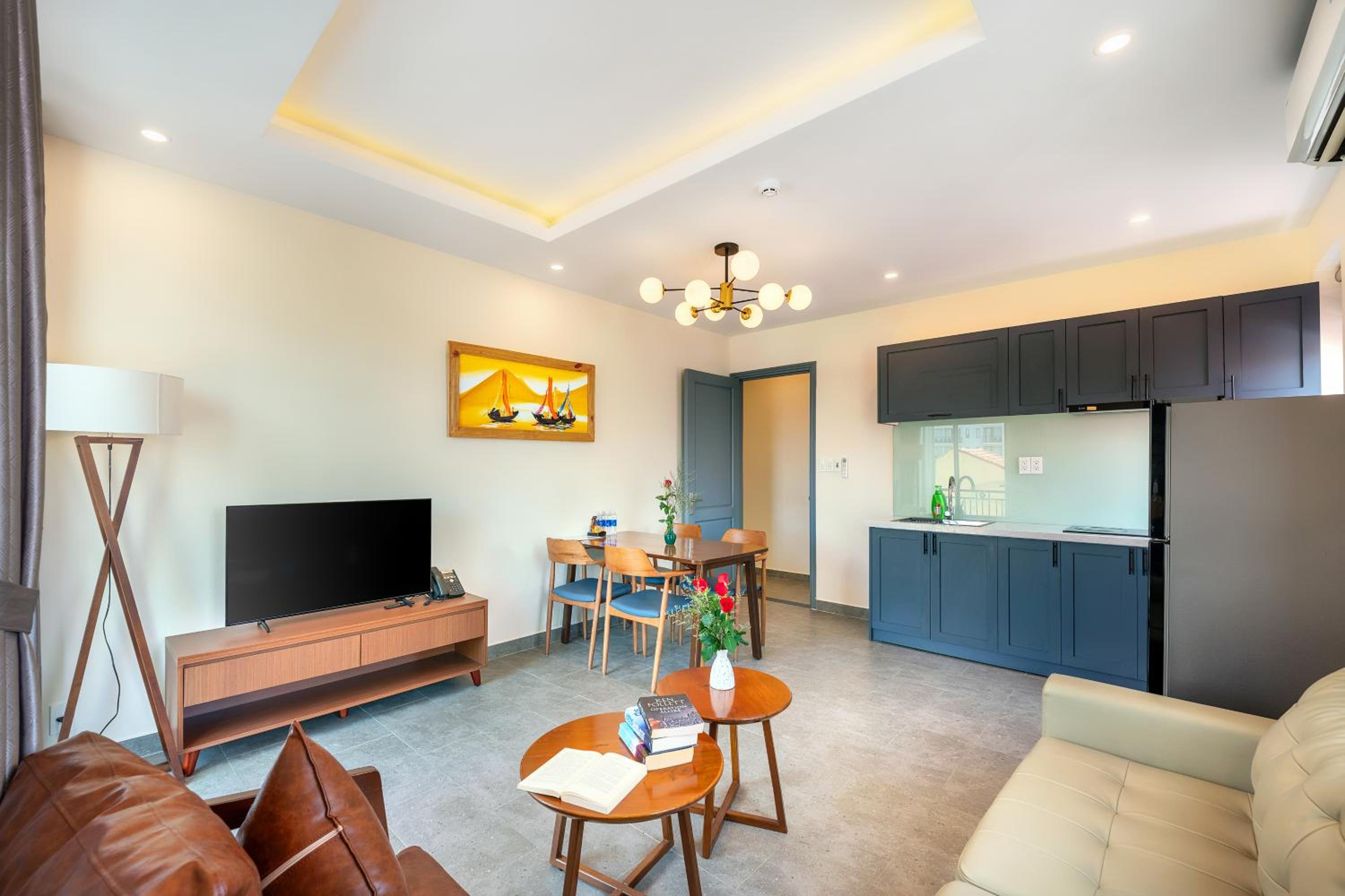 Penthouse Apartment - Photo 4
