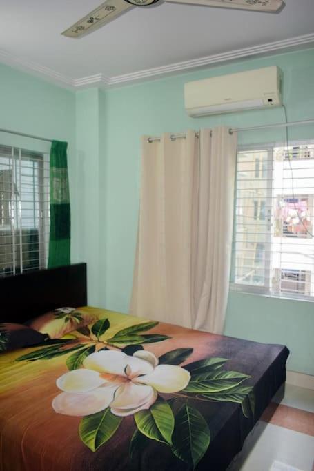 Three-Bedroom Apartment photo 1