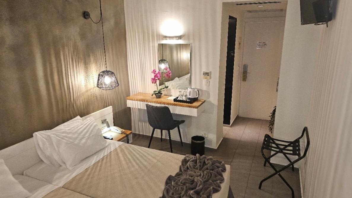Superior Double or Twin Room - Photo 1