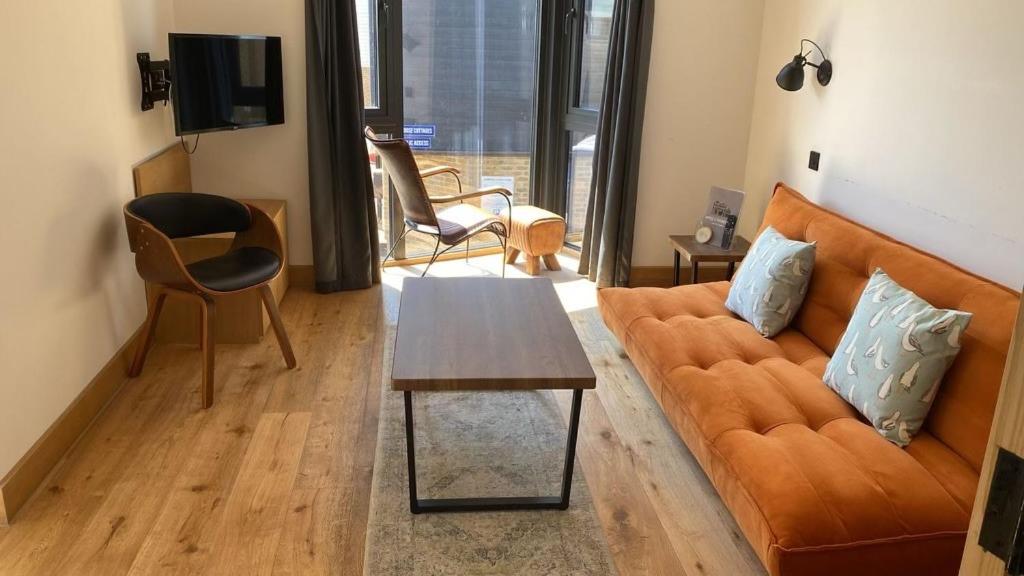 Duplex Apartment - Photo 6
