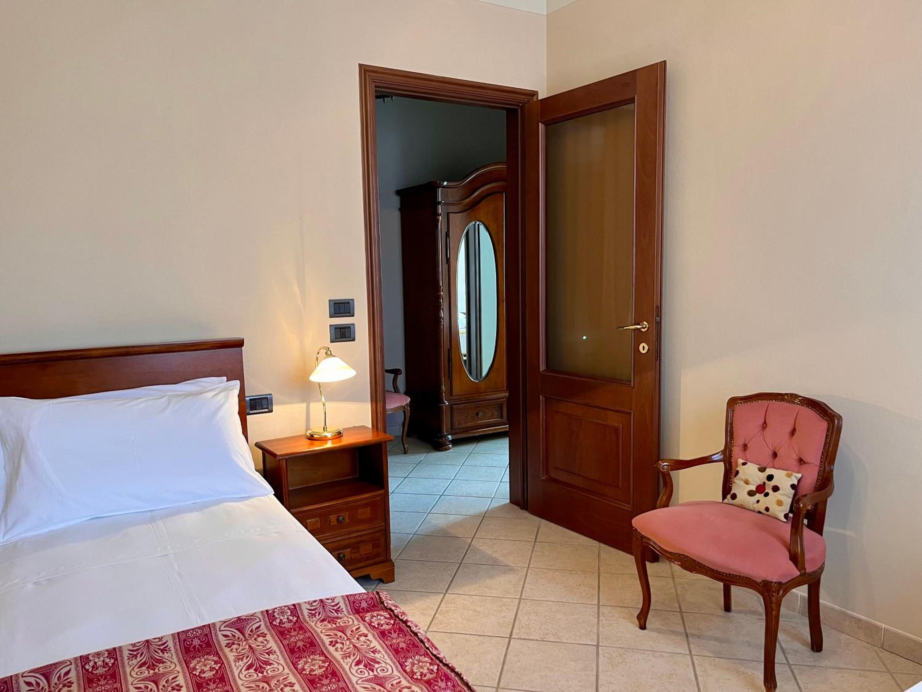 Family Suite - Photo 8