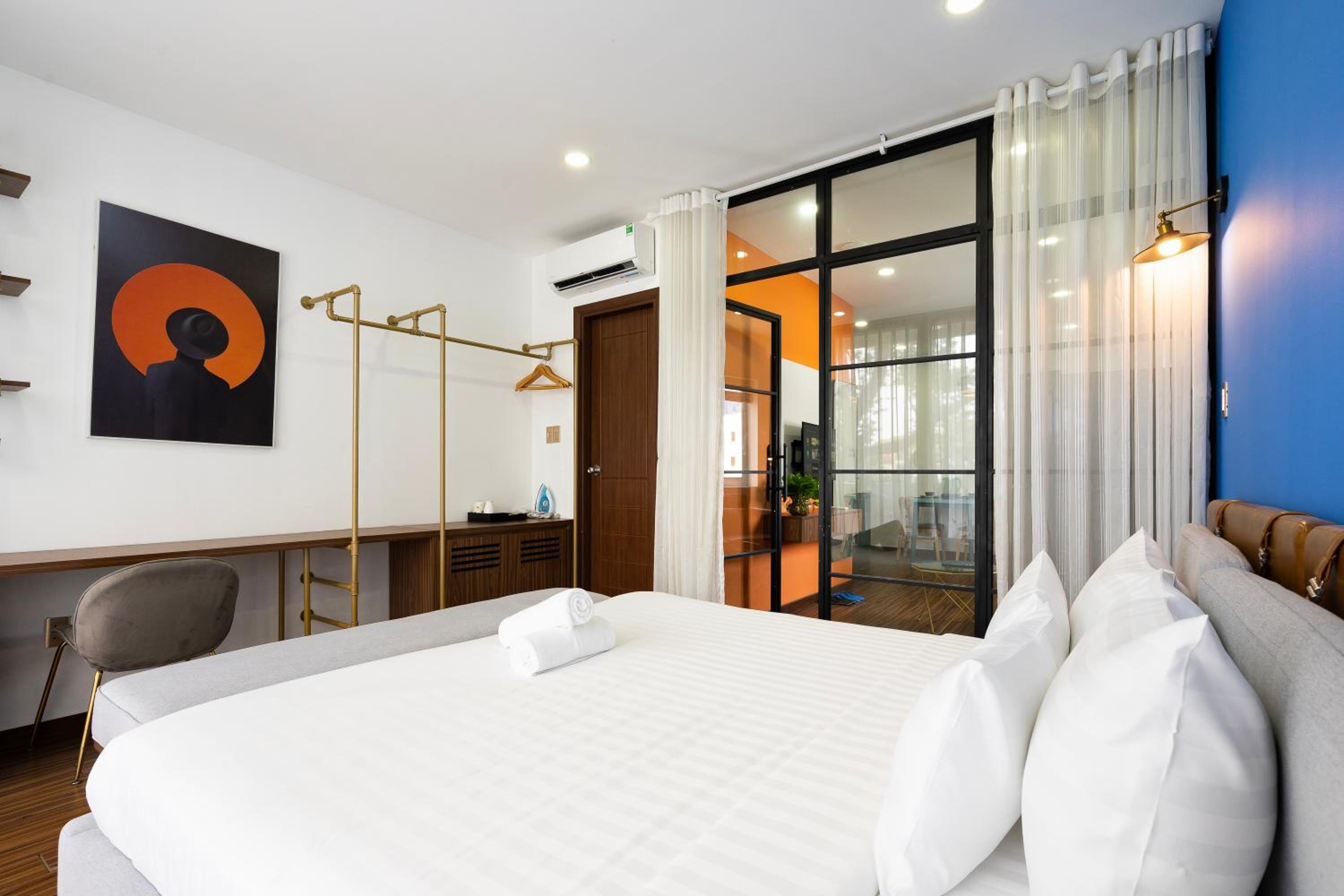 Suite with City View