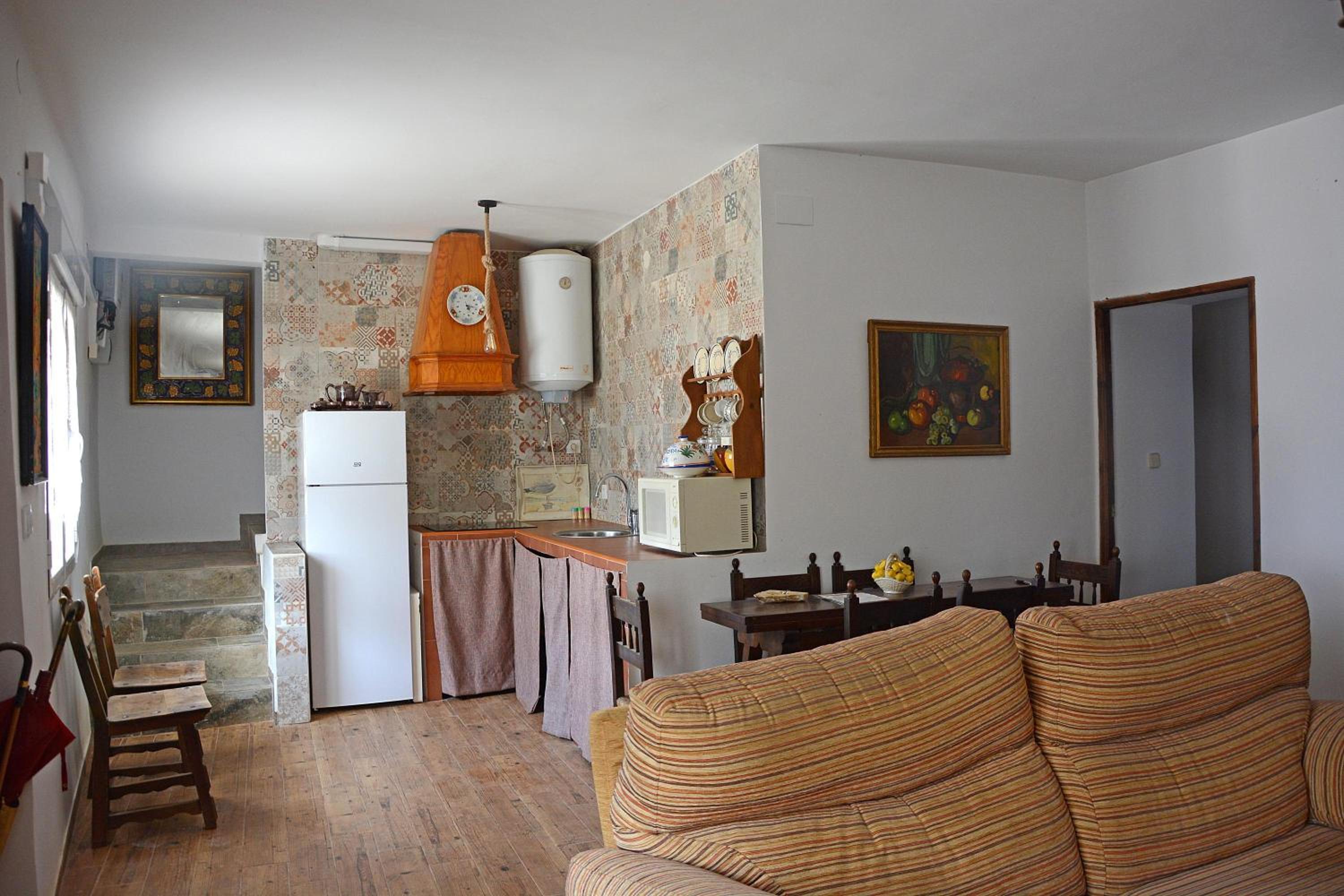 Apartment photo 2