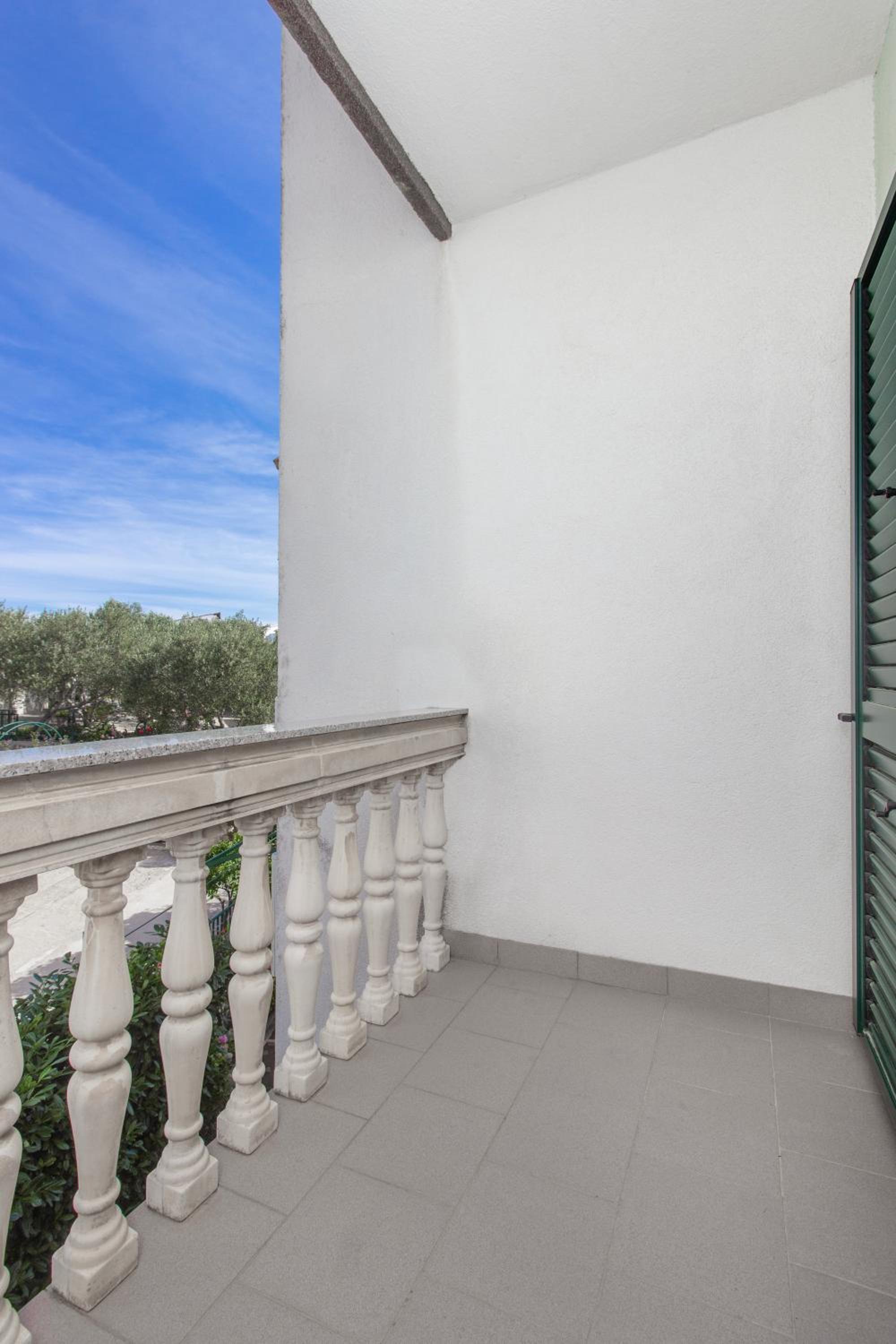 Duplex Apartment photo 2
