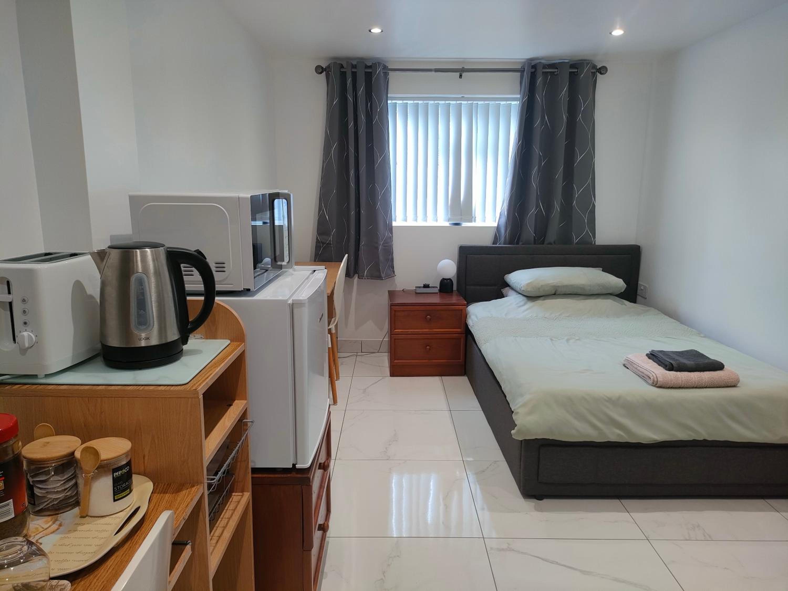 Economy Double Room photo 1