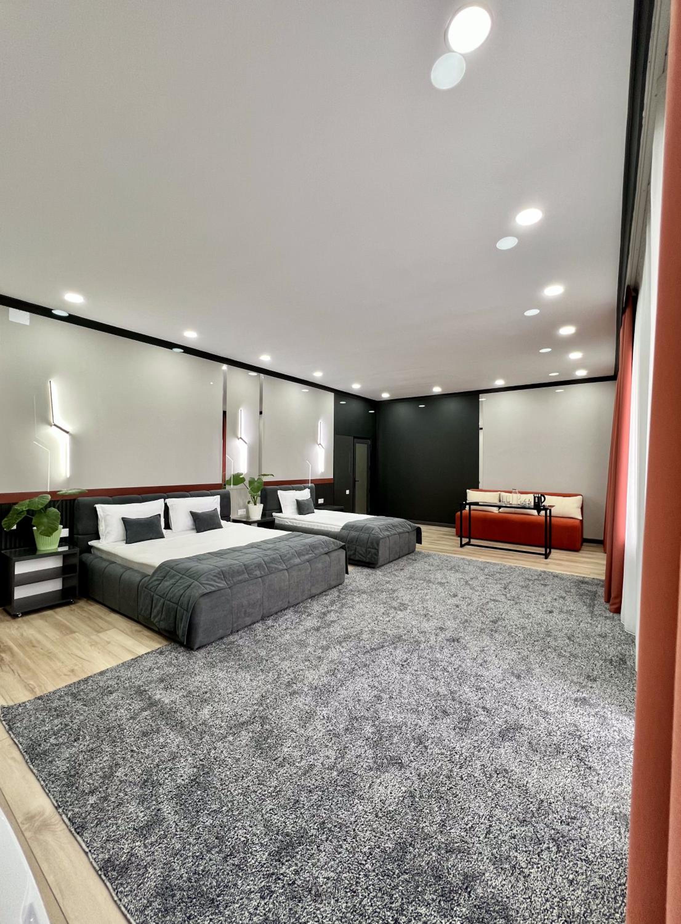 Family Room photo 1