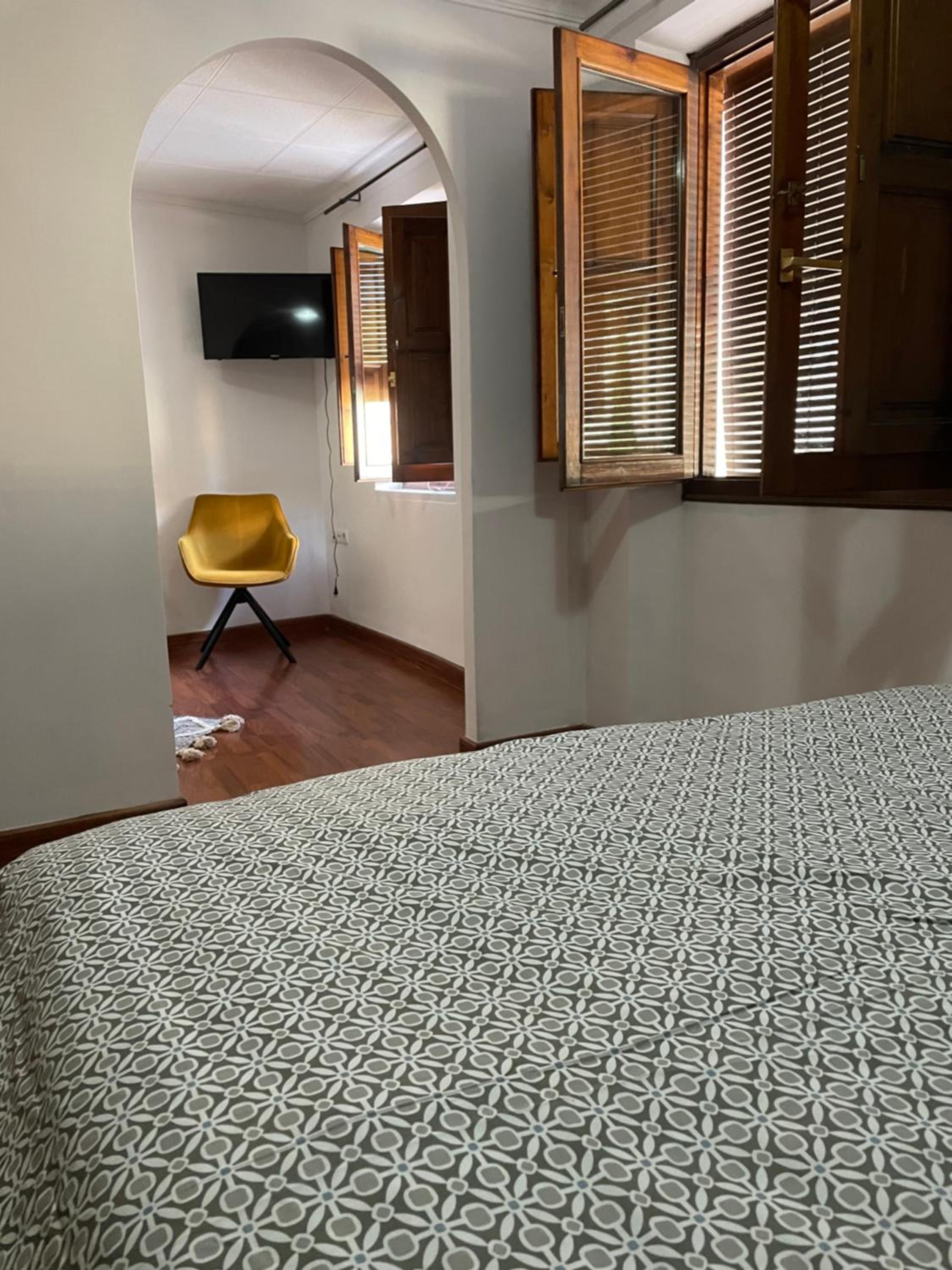Apartamento de tres habitaciones con vista