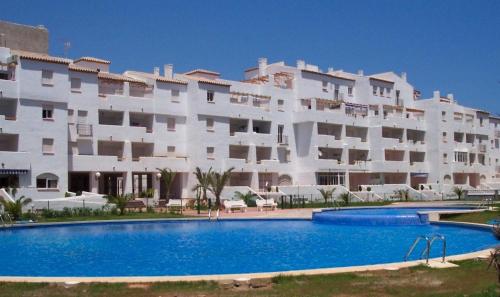 One-Bedroom Apartment (2 - 4 Adults)