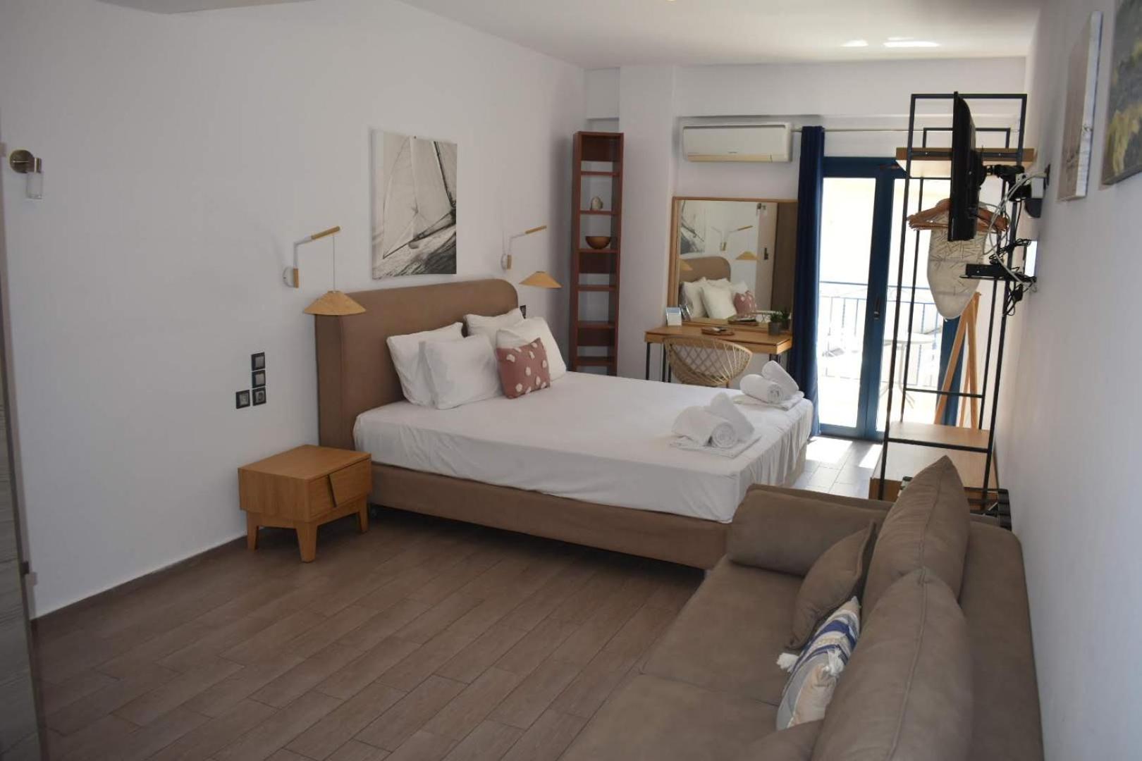 Superior Studio - Photo 24