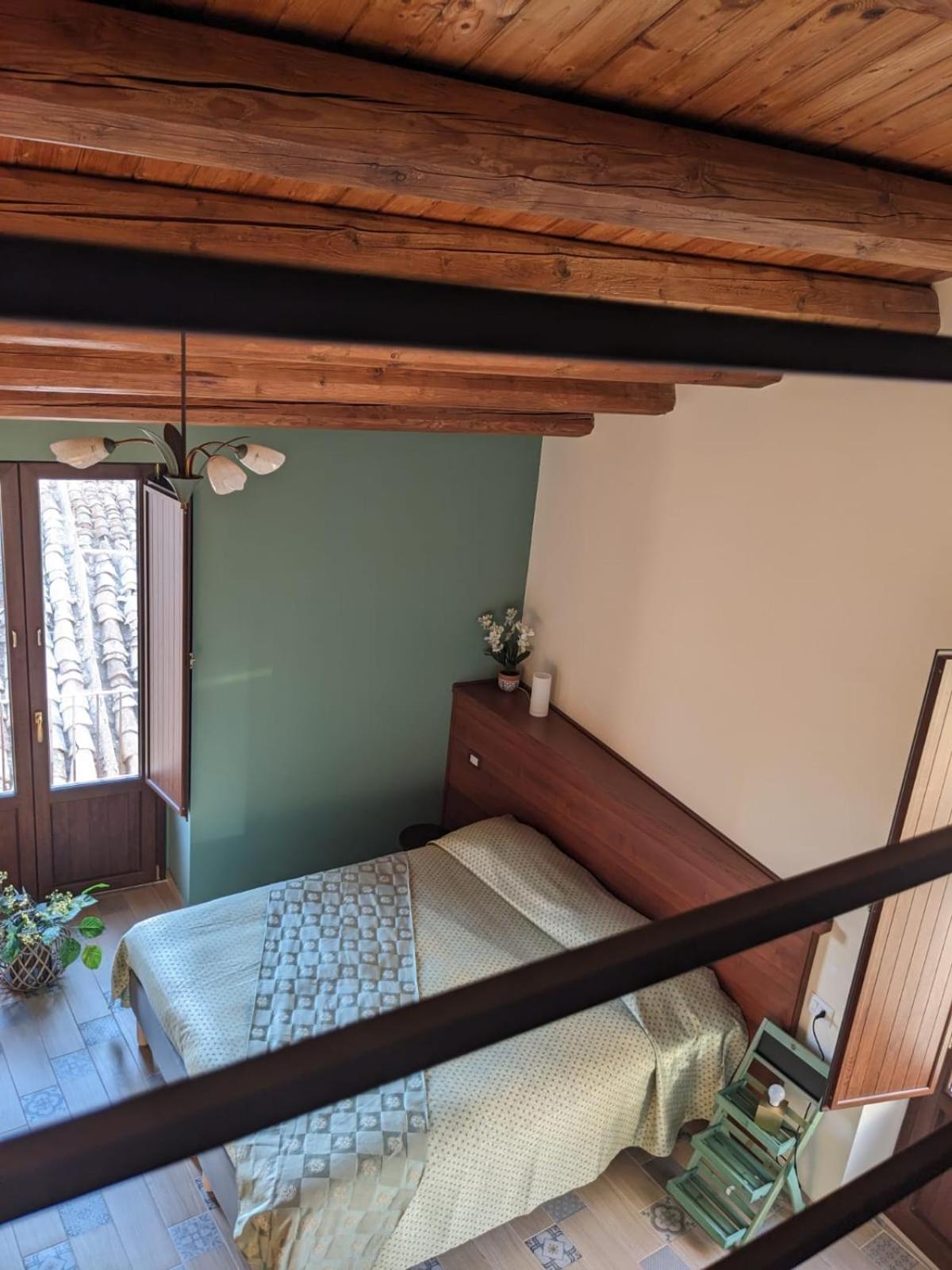 Family Room photo 1