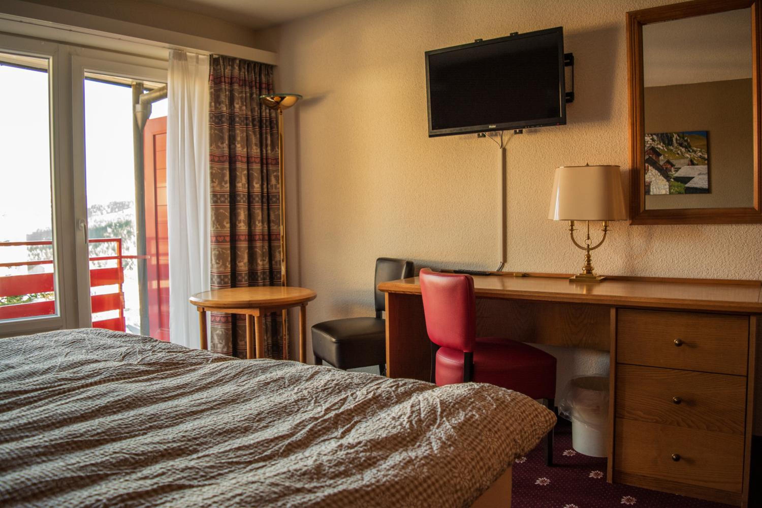 Standard Family Suite with 2 Connecting Rooms photo 3